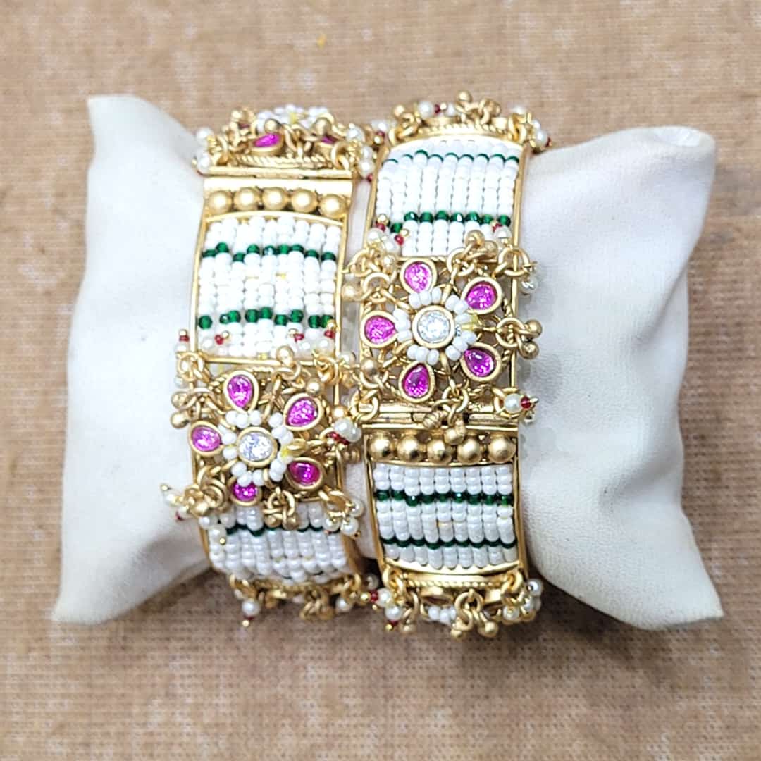 Gold Plated Traditional Design Pearl With Ghughri Kada