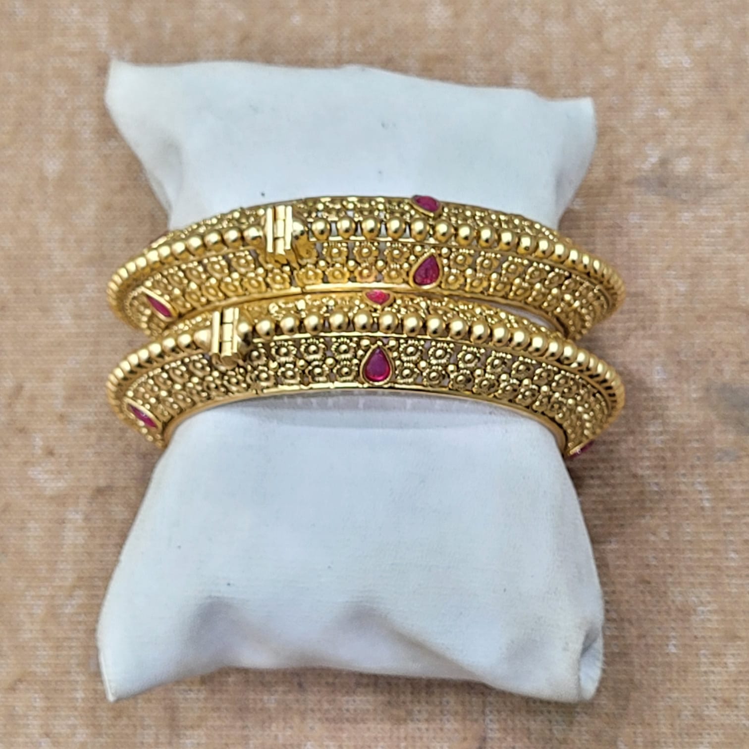Antique Gold Plated Wedding Bangle Set