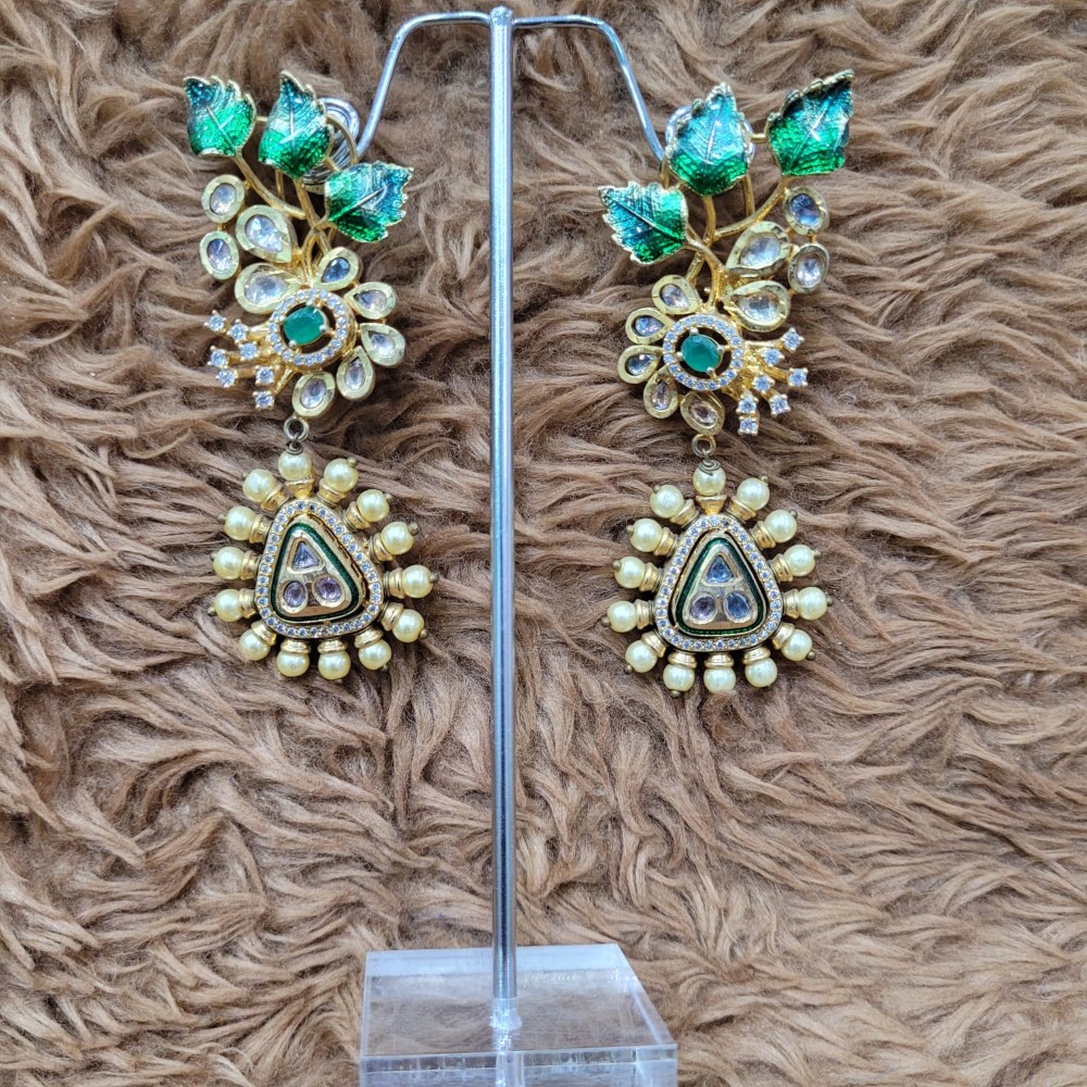 Classic Earrings For Women SJE36