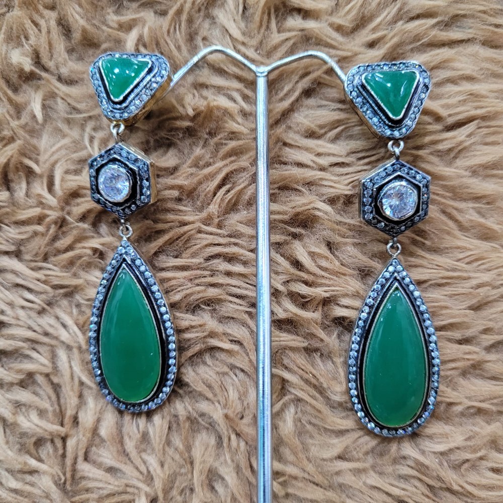 Elite Curvy Earrings For Women SJE05