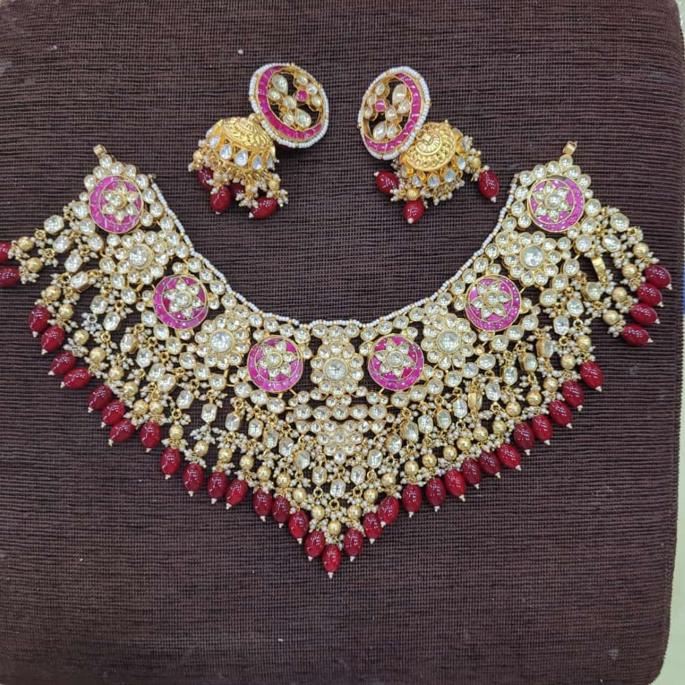 Dazzling Women Necklace Set SJN42