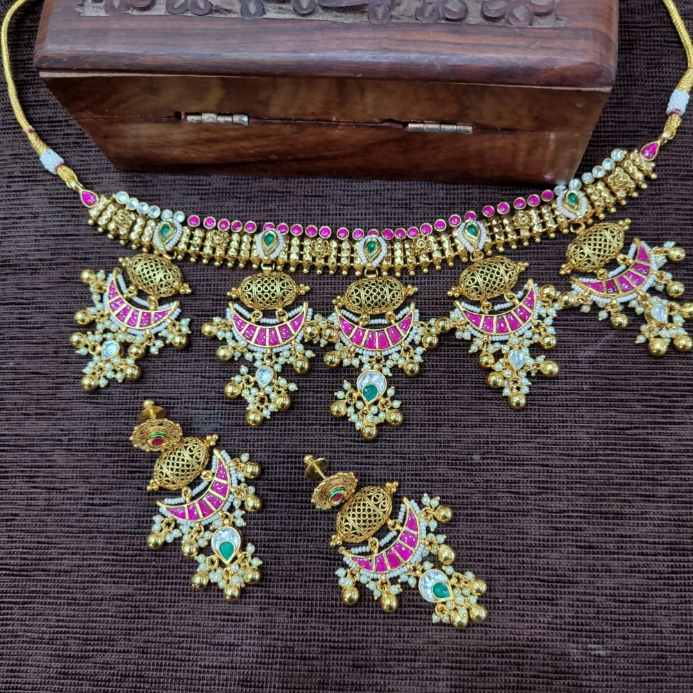 Gorgeous Women Necklace Set SJN14