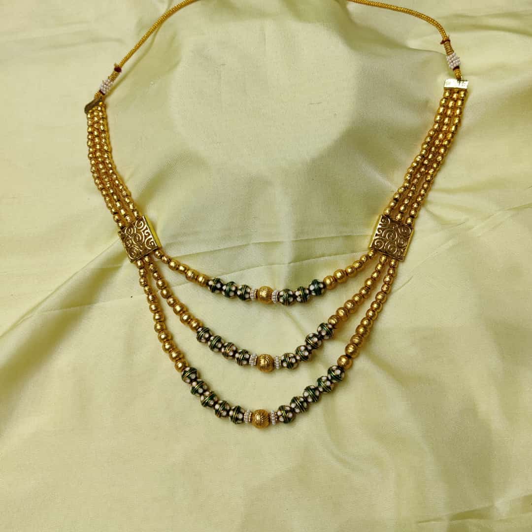 Trendy Casual Modern Pearl Mala