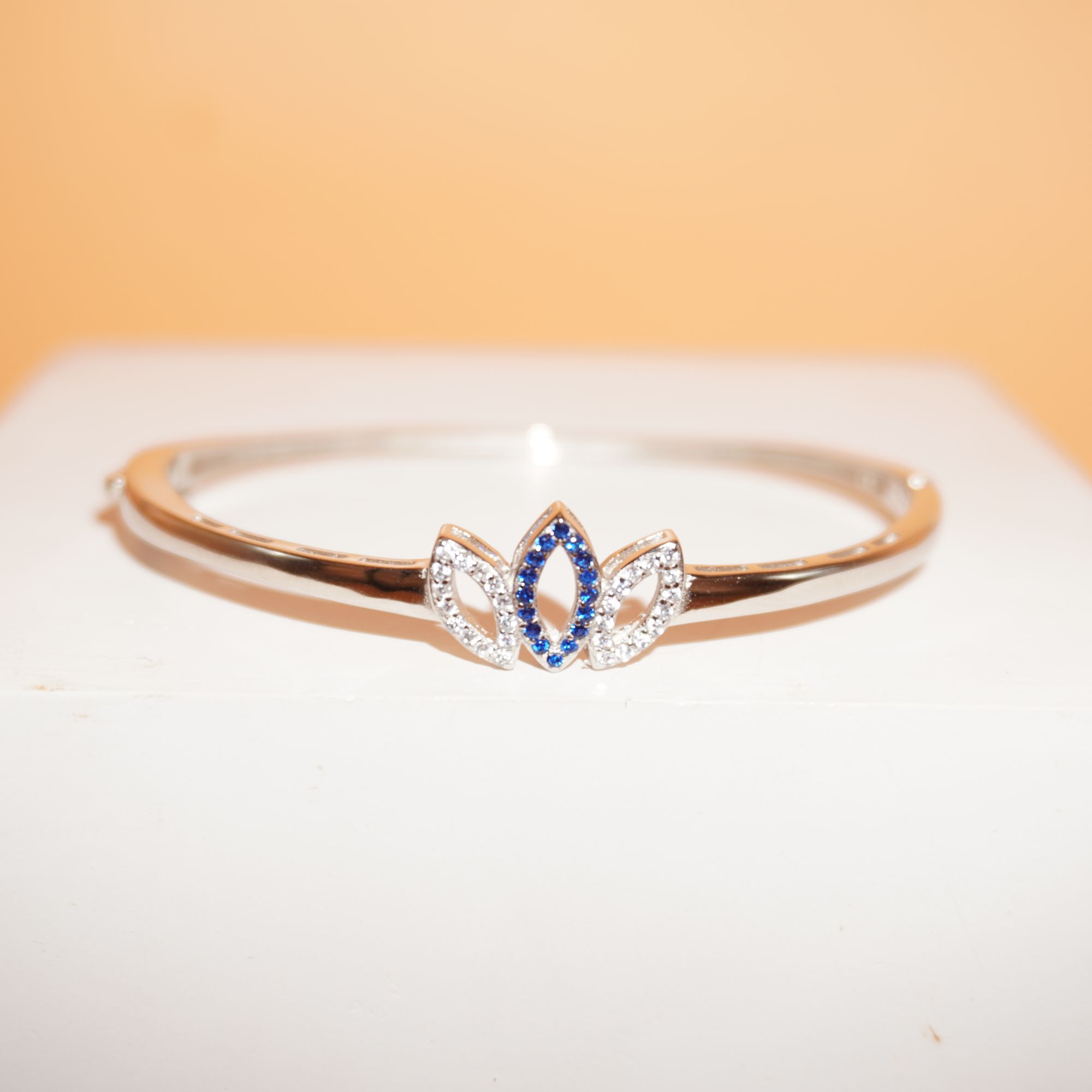 925 Silver Elegant Diamond Kada 121R143