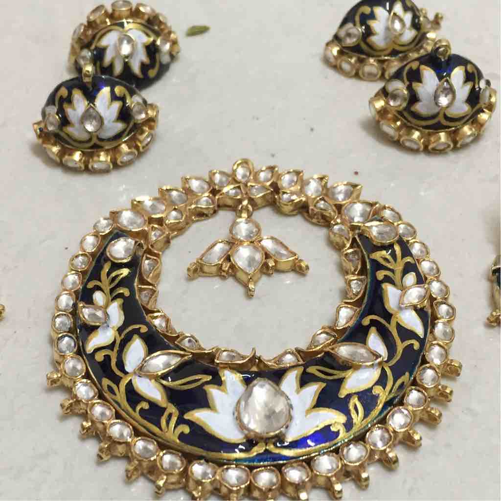 Silver Bikaneri ladies Meenakari Pendent Set