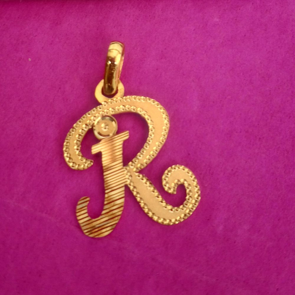 916 gold Alphabet Pendant
