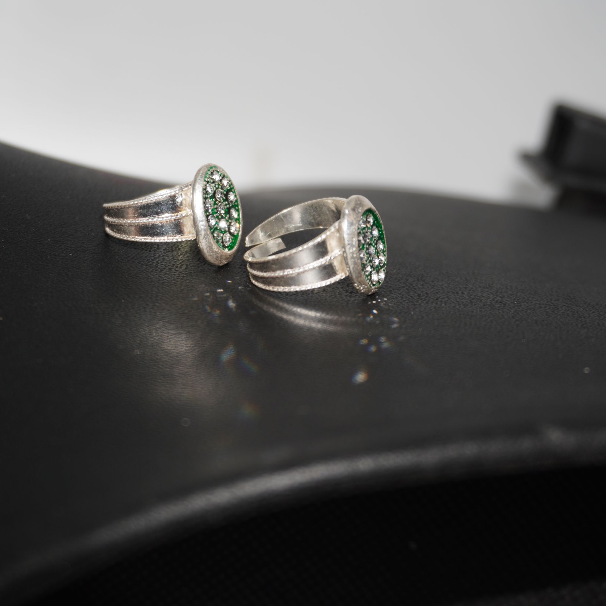 925 Silver Oval Shape Bichiya