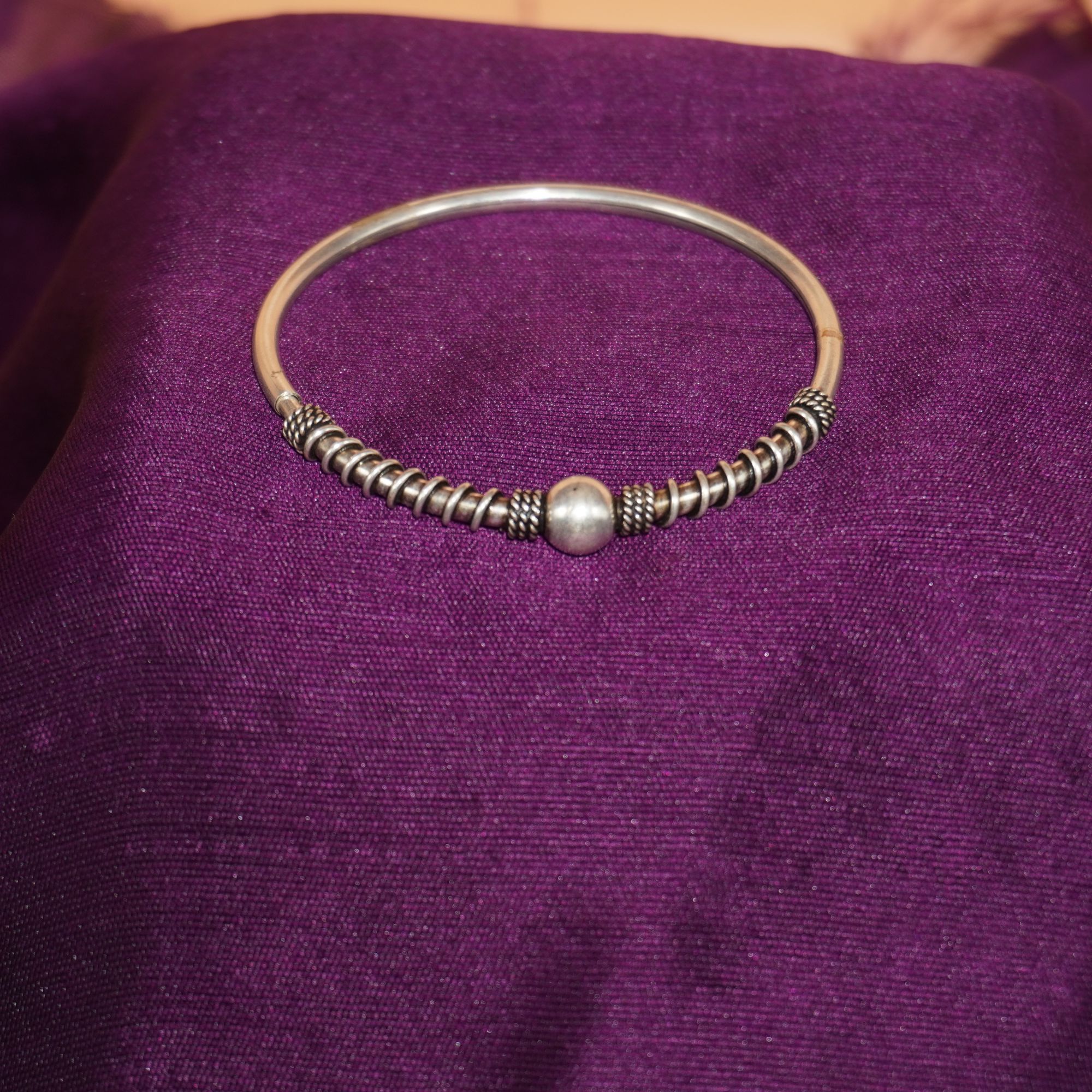 925 Silver Trending Light Weight Kada 121R53