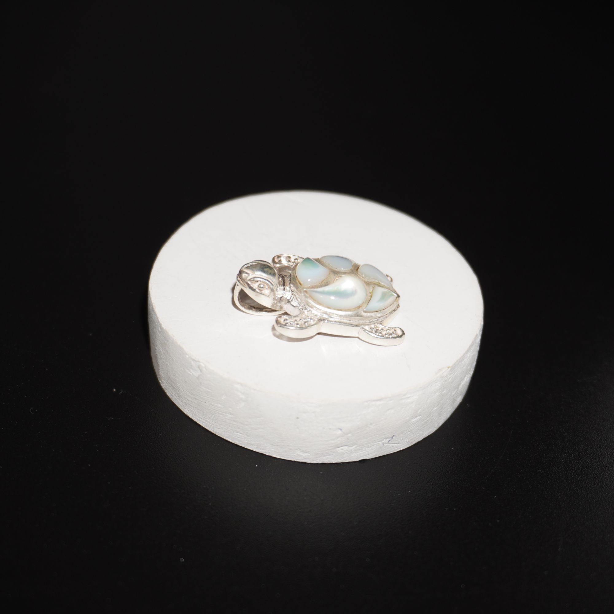 925 Silver Fancy Tortoise Shape Pendant