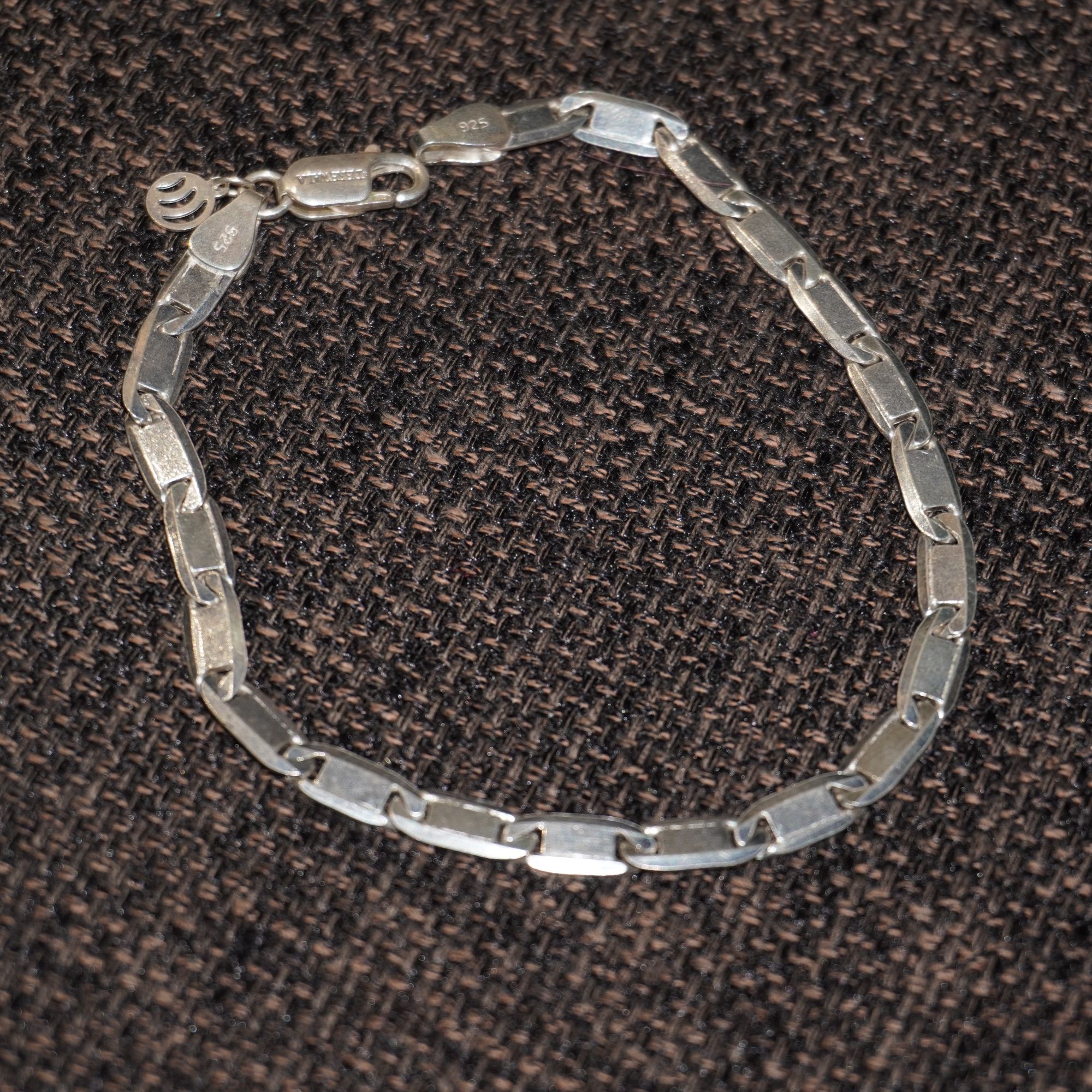 925 Silver Lightweight Mens Bracelet 420R112