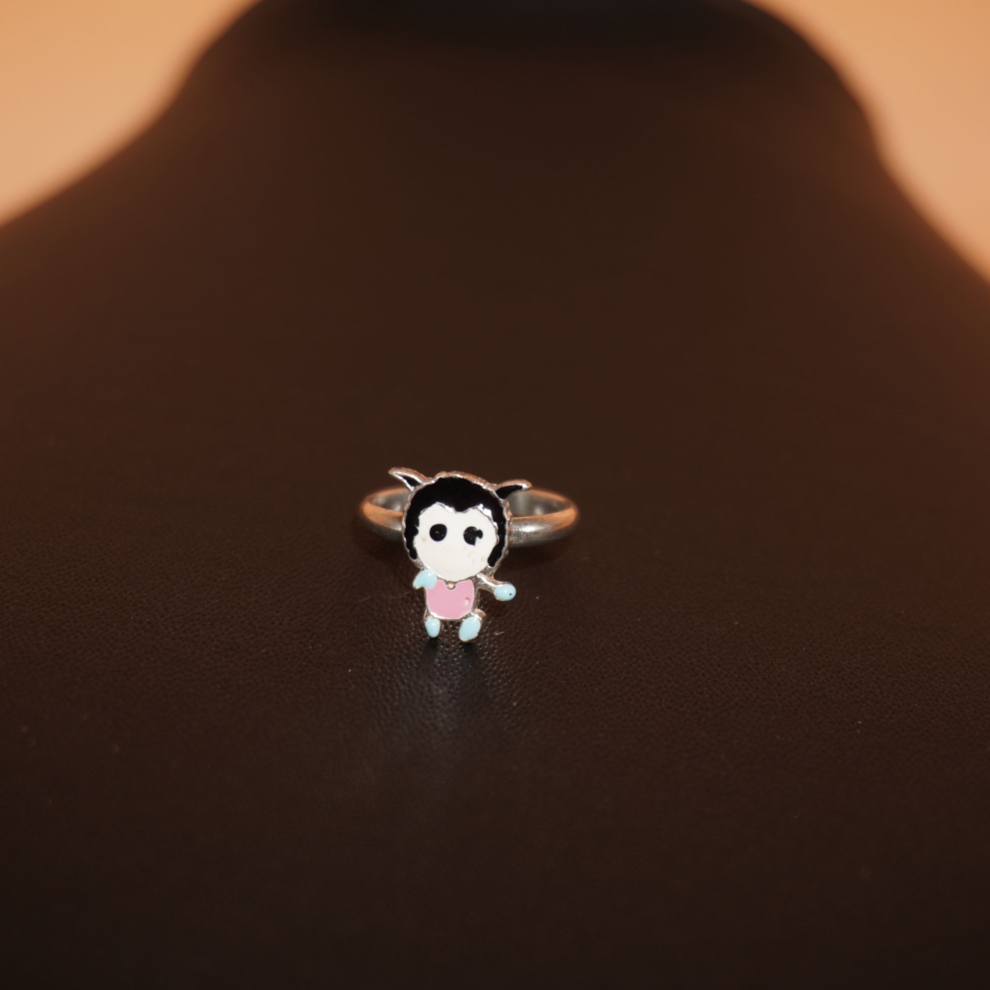 925 Silver Elite Doll Design Ring 703R3