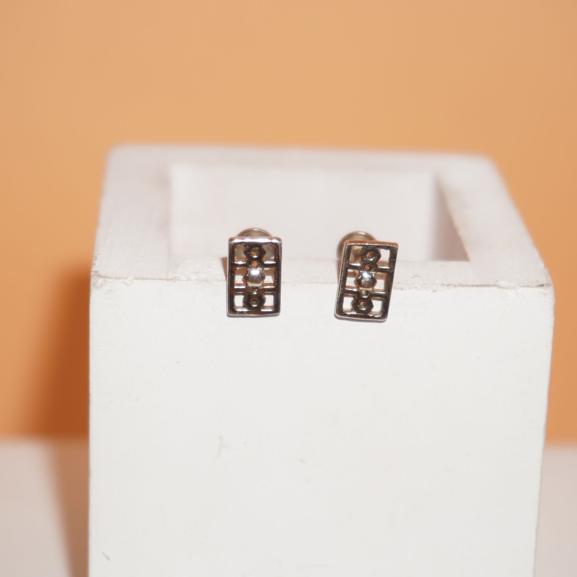925 Silver Unique Square Design Earring 199R299