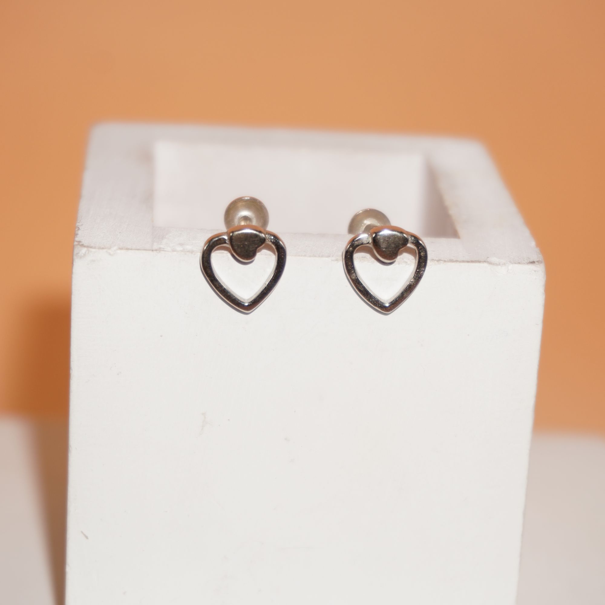 925 Silver Classic Heart Design Earring 199R306