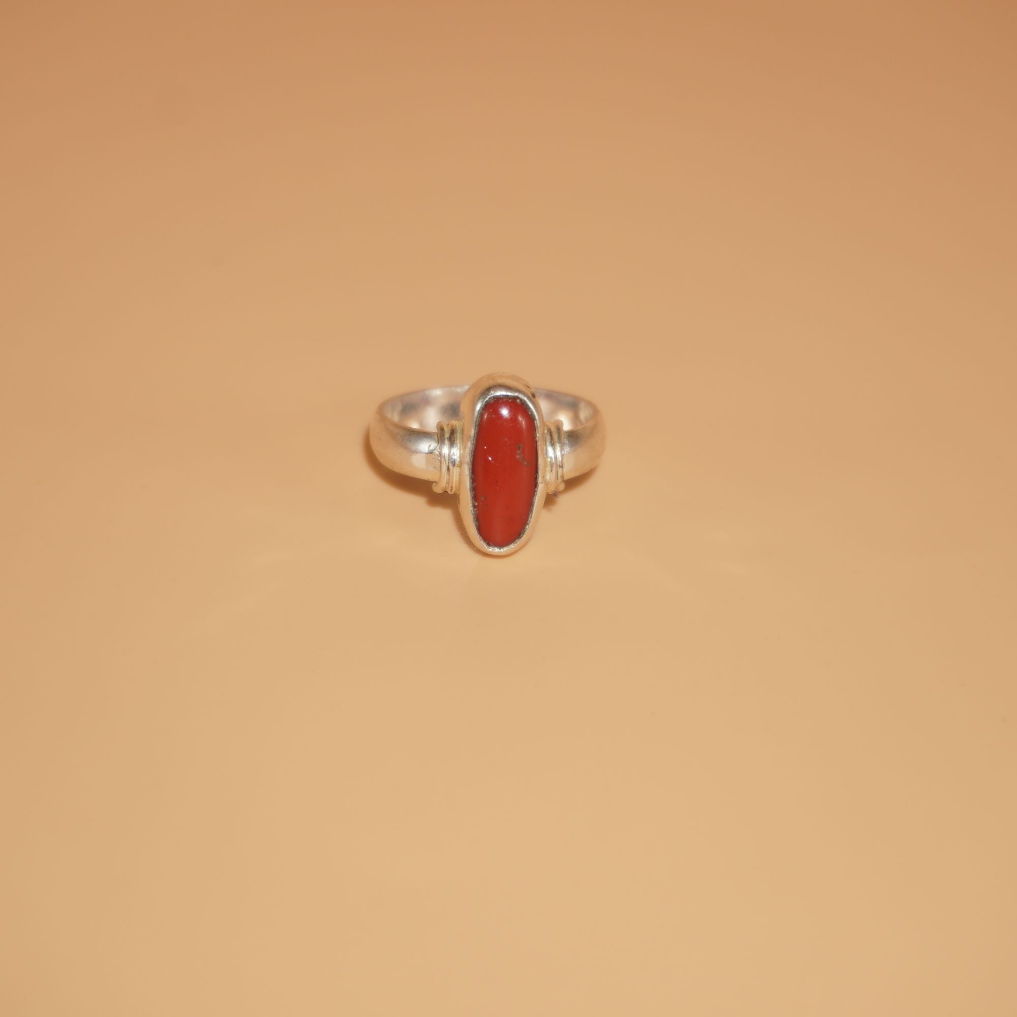 925 Silver Dazzling Ladies Ring 195R111