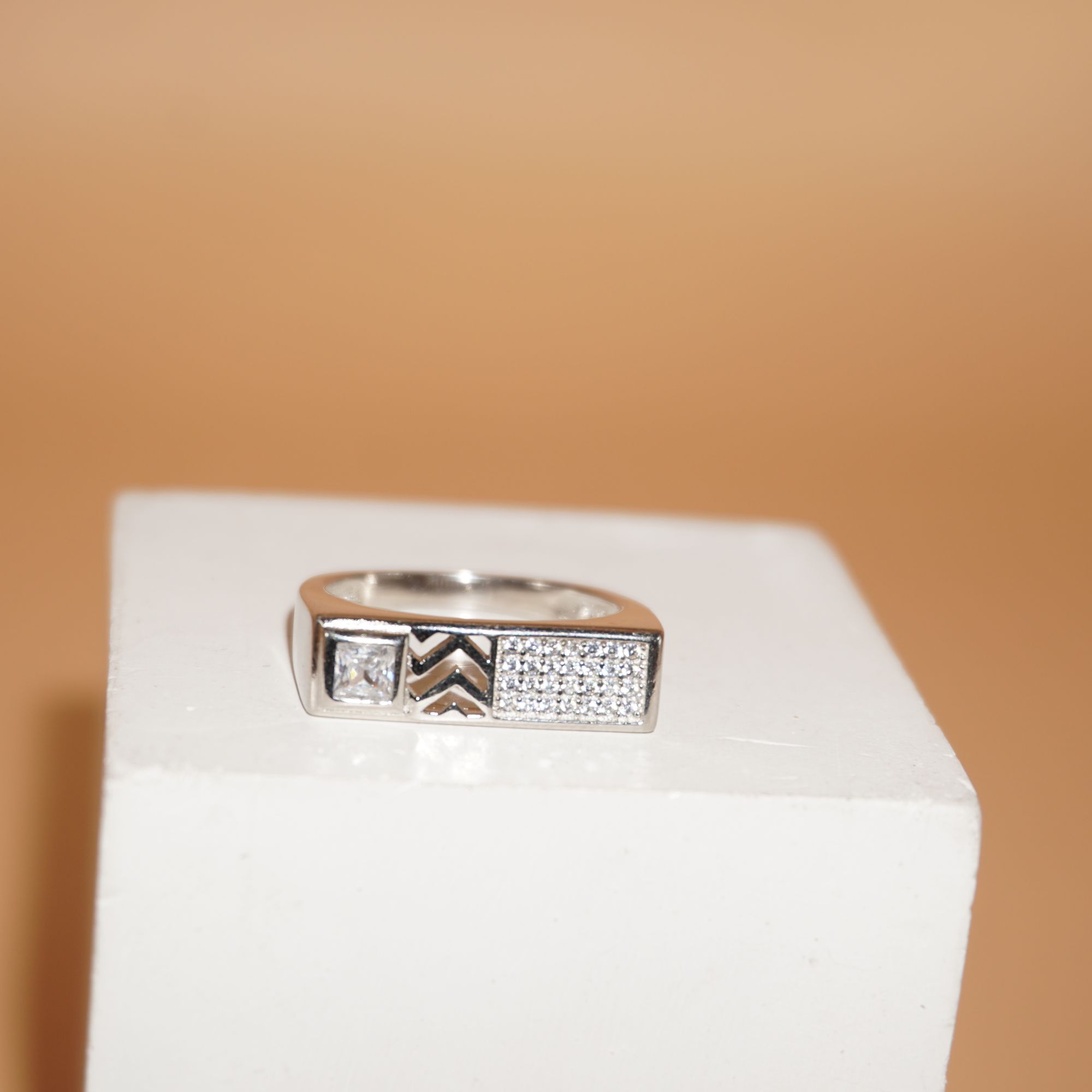 925 Silver Lightweight Diamond Ring 711R55
