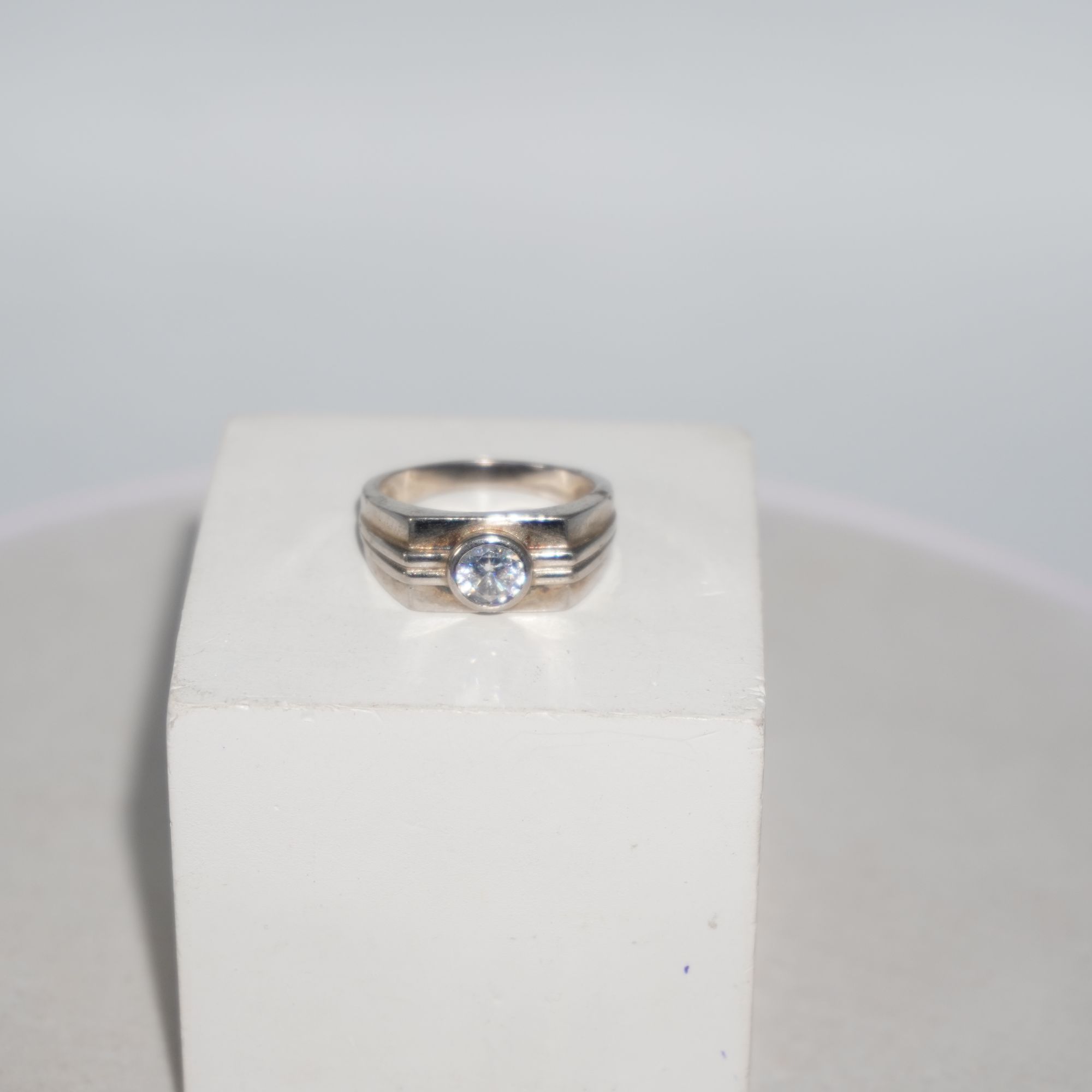 925 Silver Lightweight Diamond Ring