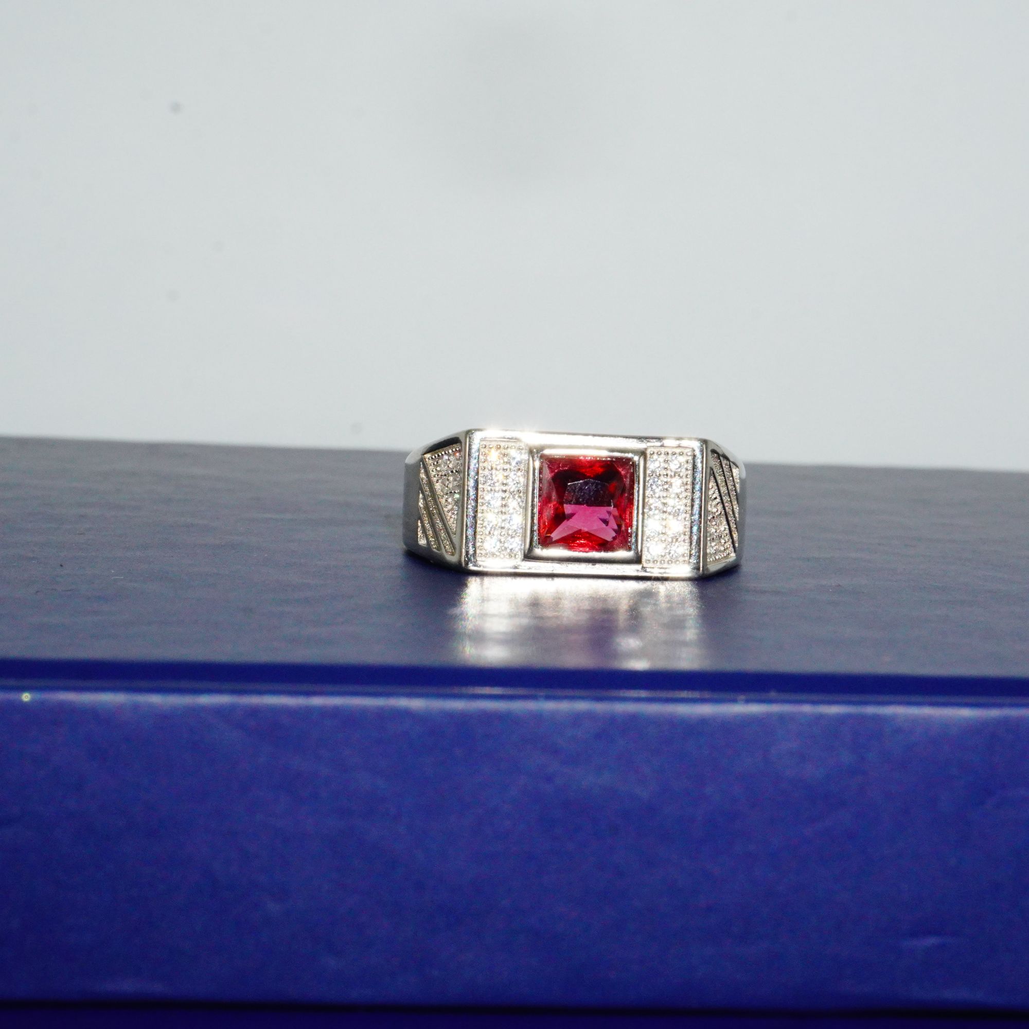 925 Silver Gorgeous Ring 723R40