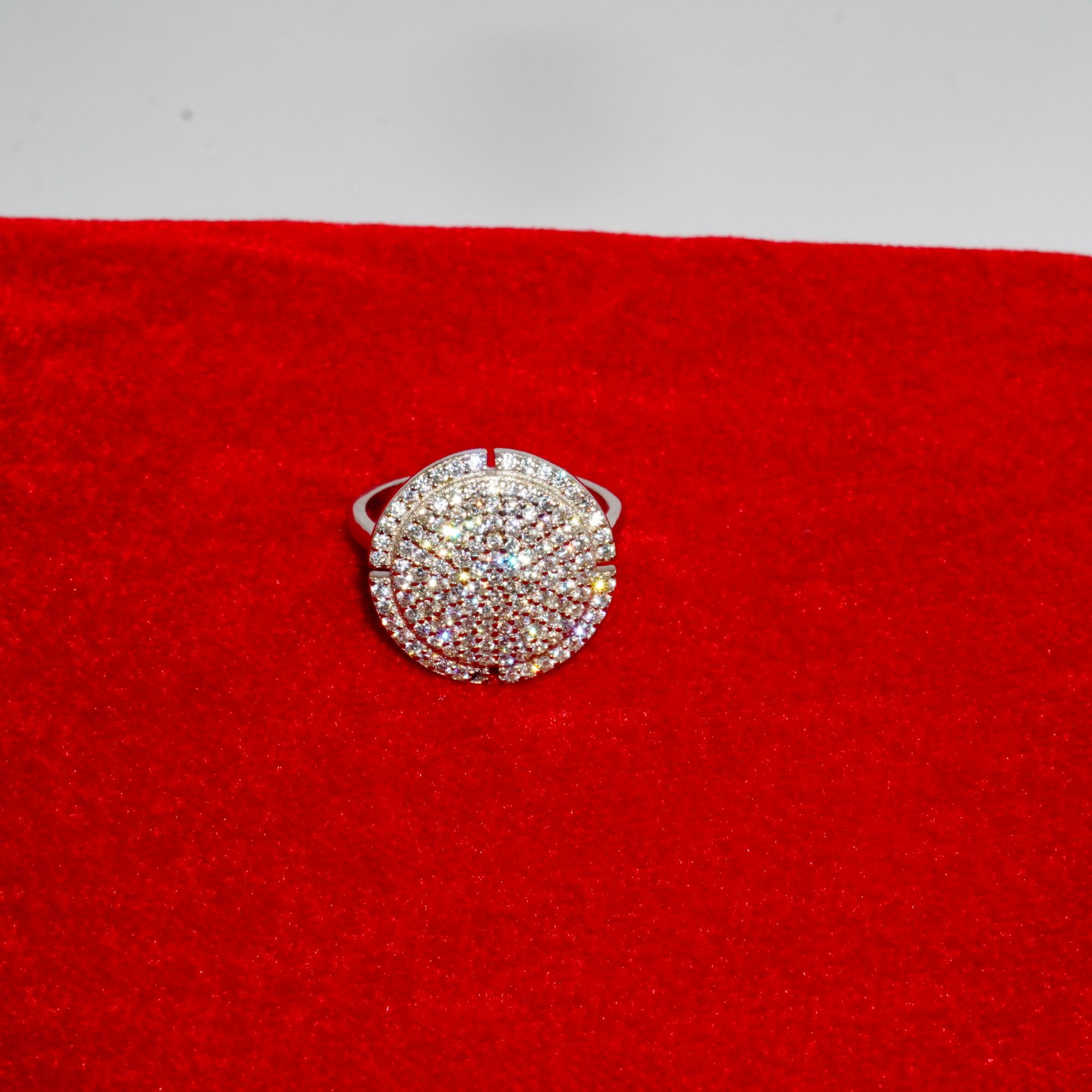 925 Silver Unique Diamond Ring 709R5