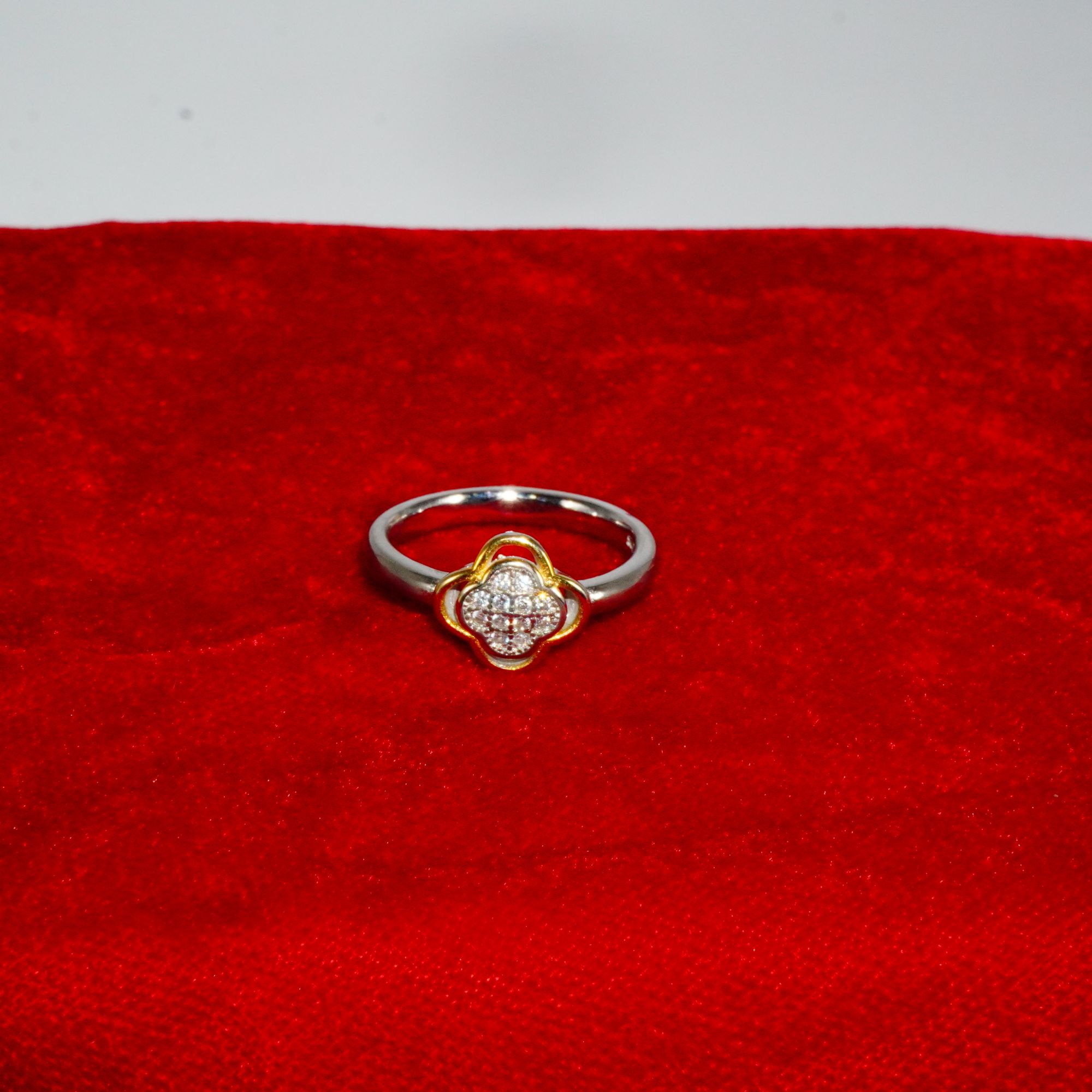 925 Silver Fancy Studed Ring 906R43