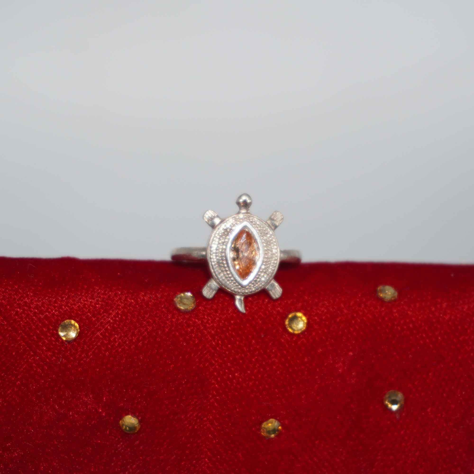 925 Silver Regal Daily Wear Ring 333R27