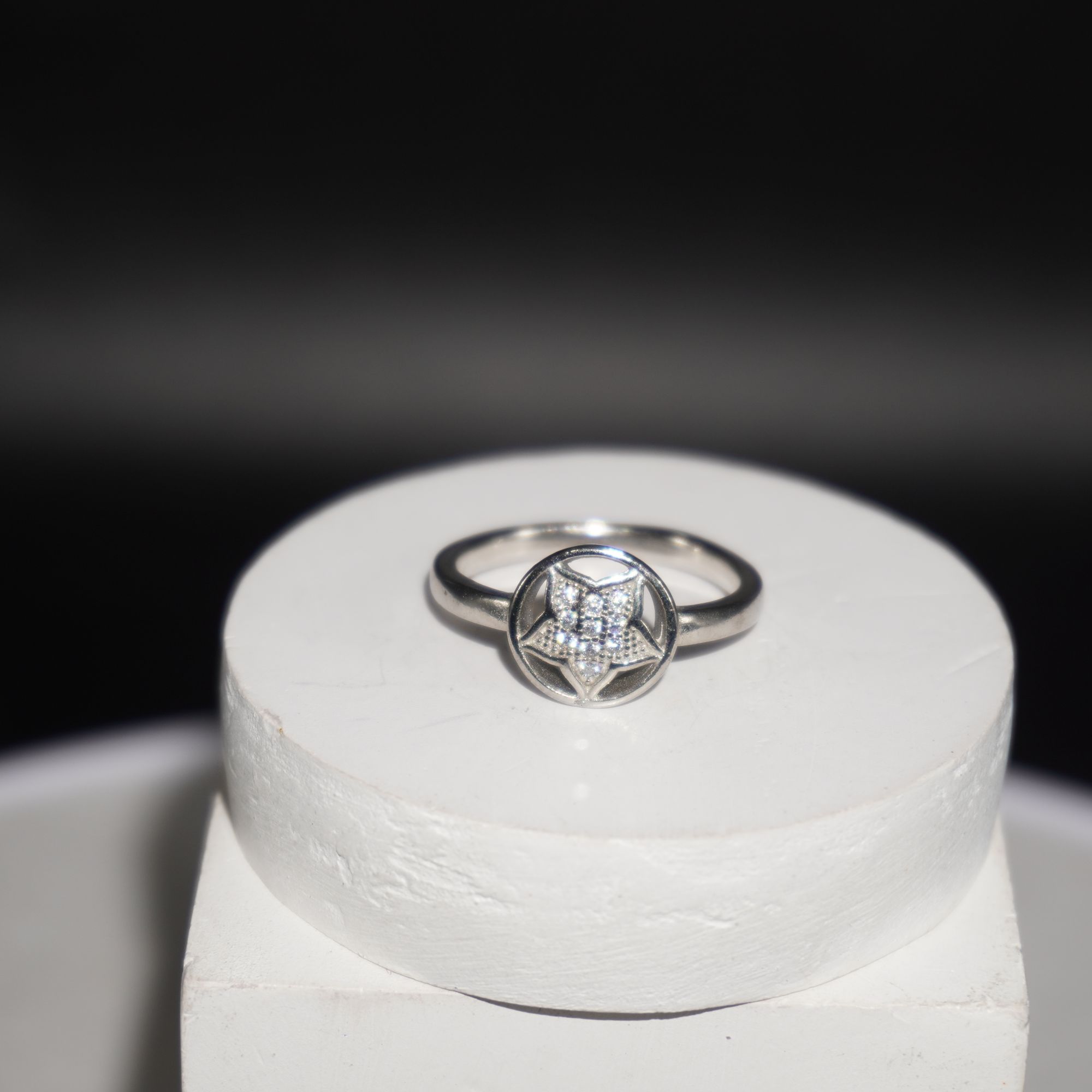 925 Silver Classic AD Diamond Ring