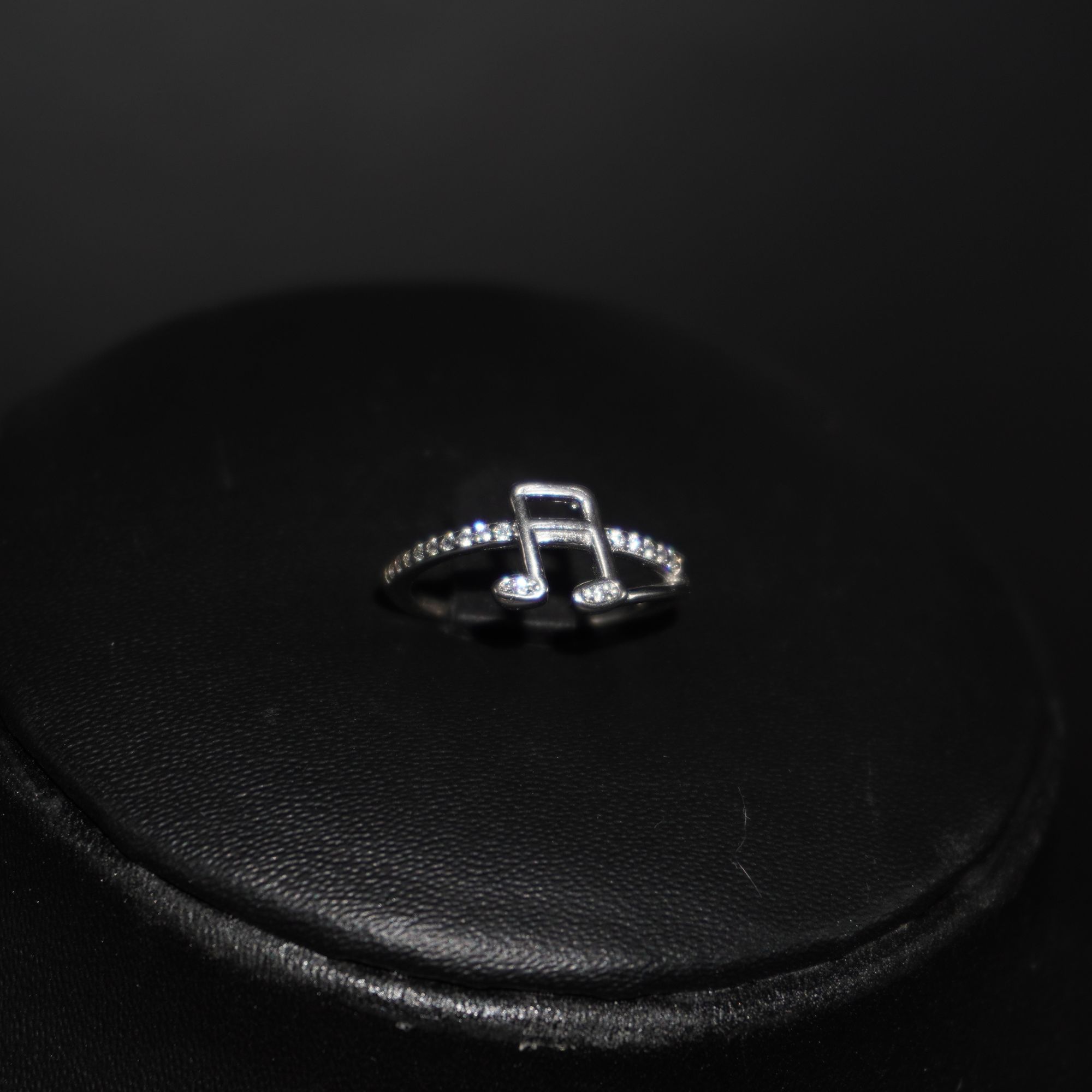 925 Silver Classy Daily Wear Ring 870R41