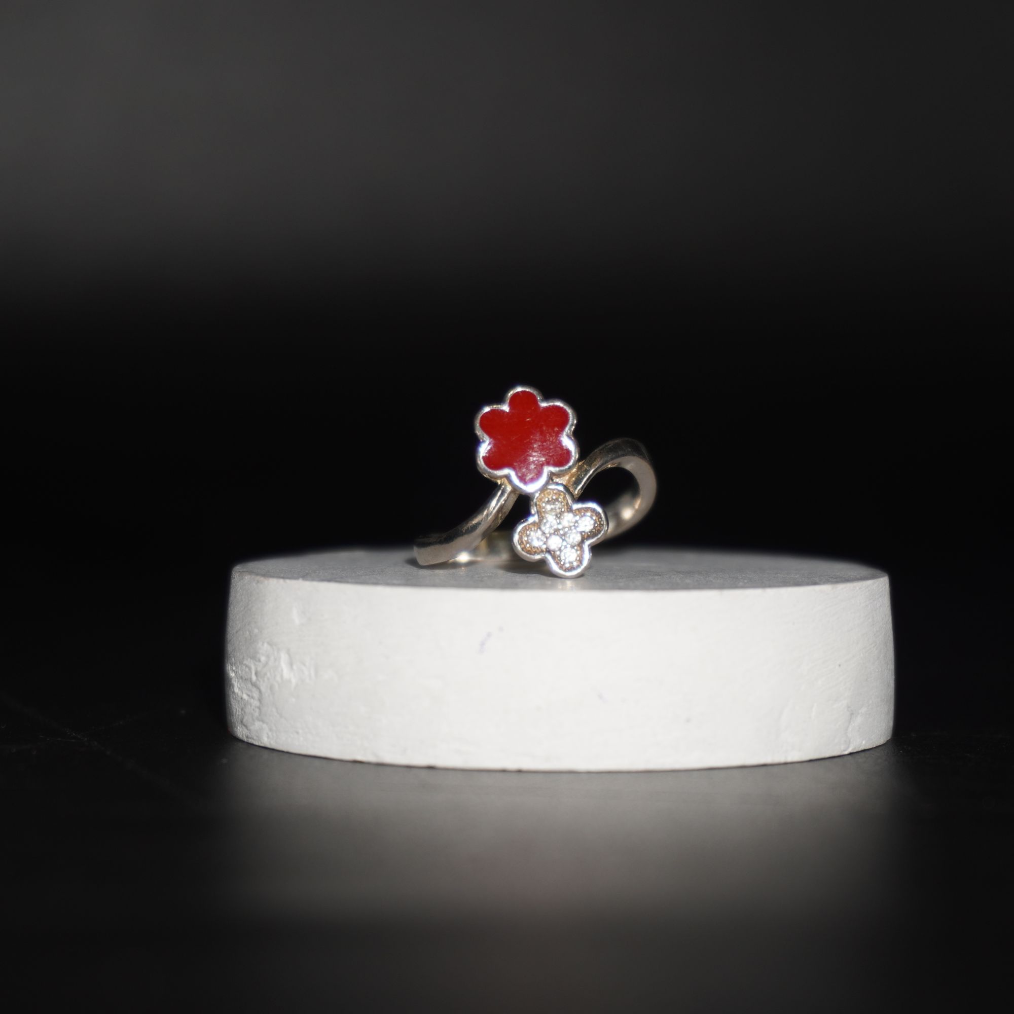 925 Silver Fine Ladies Ring 904R41