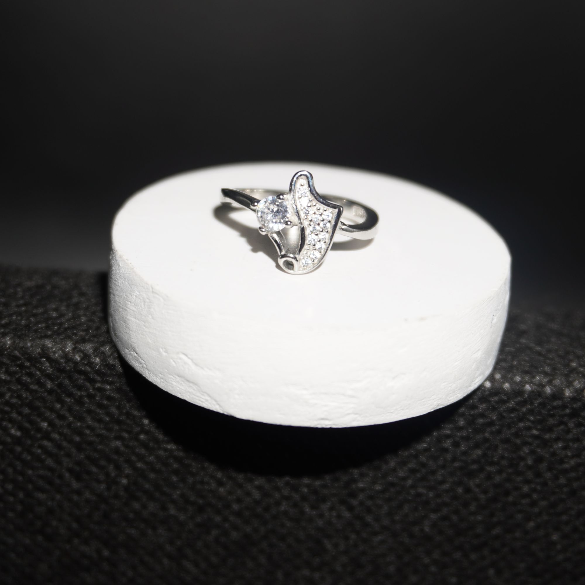 925 Silver Elite Engagement Ring 905R69
