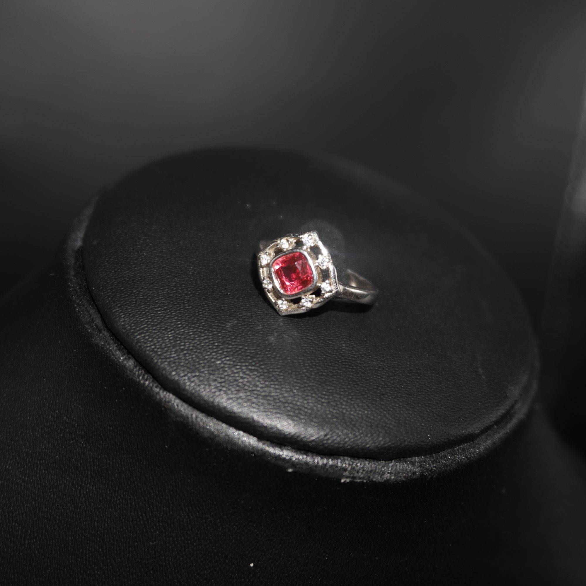 925 Silver Gorgeous Ladies Ring 224R60