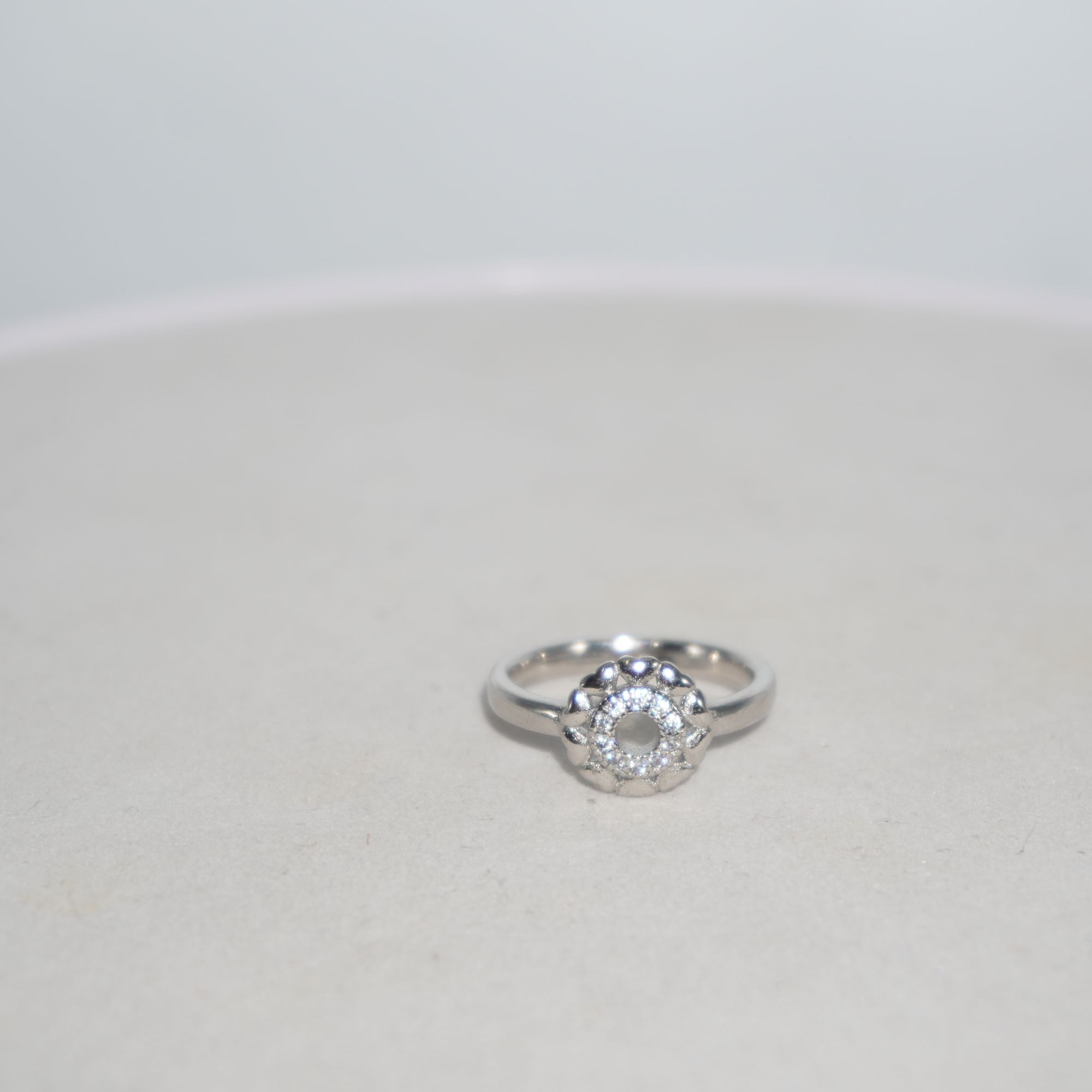 925 Silver Lightweight Designer Ring 871R14