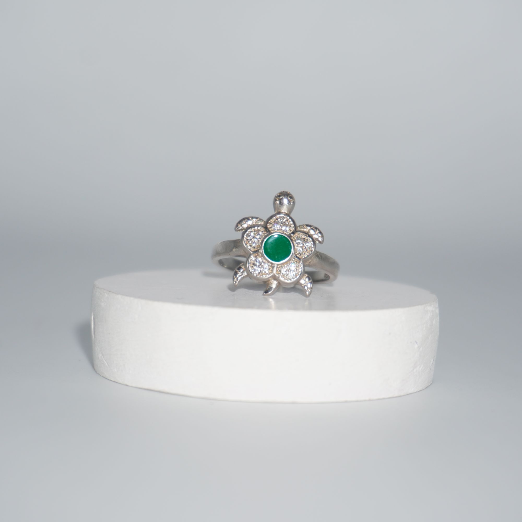 925 Silver Gorgeous Studed Ring 224R97