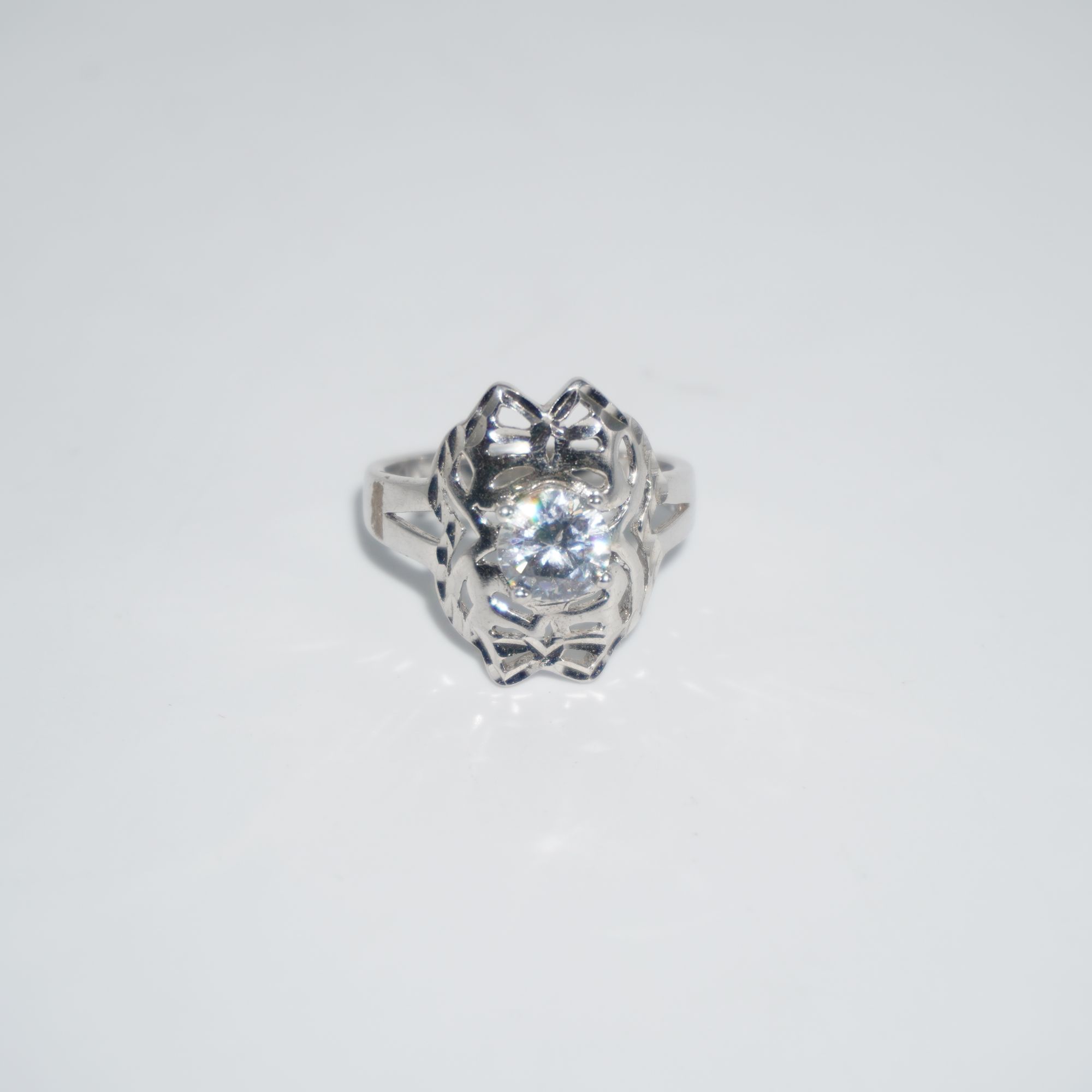 925 Silver Regal Daily Wear Ring 195R160