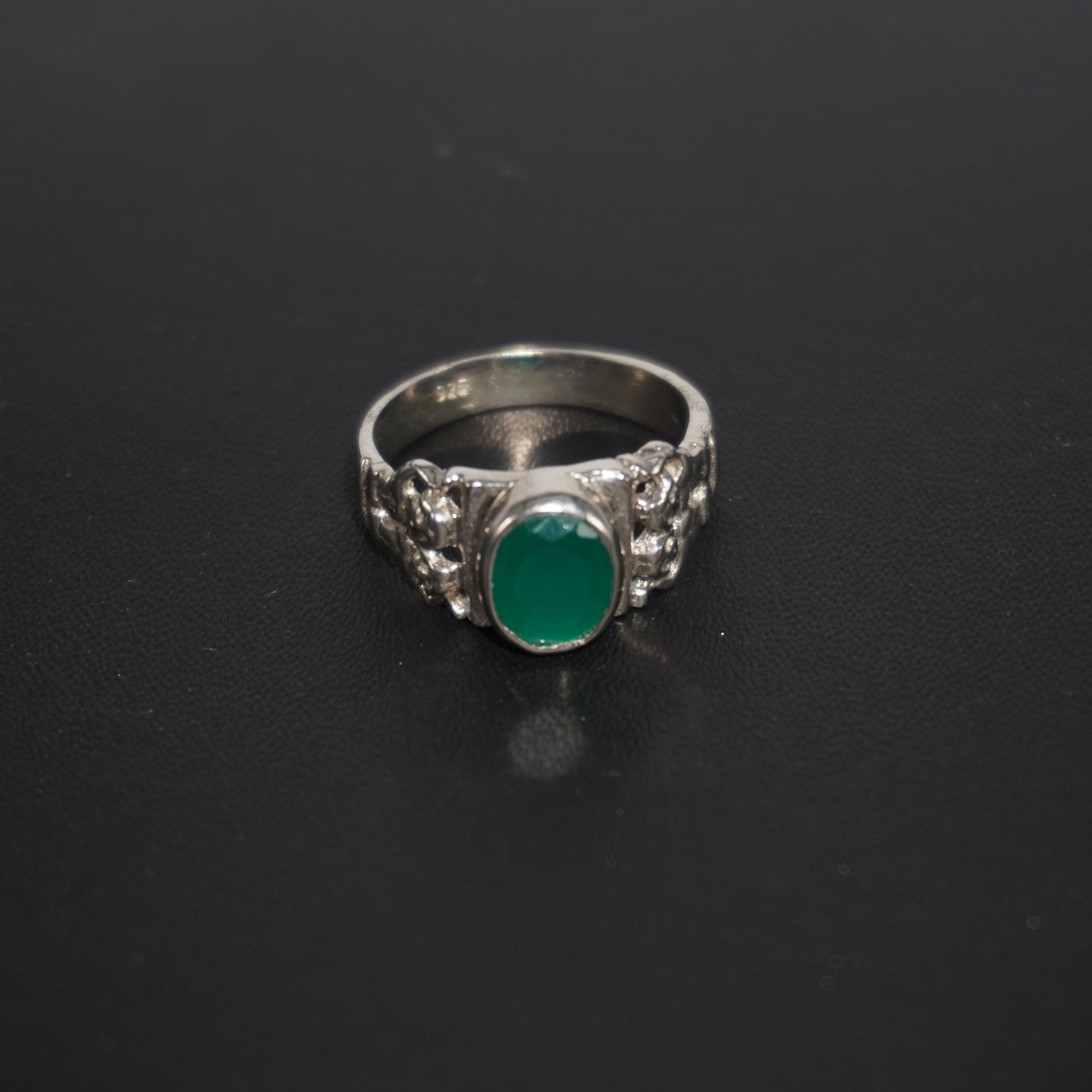 925 Silver Lightweight Plain Ring 195R379