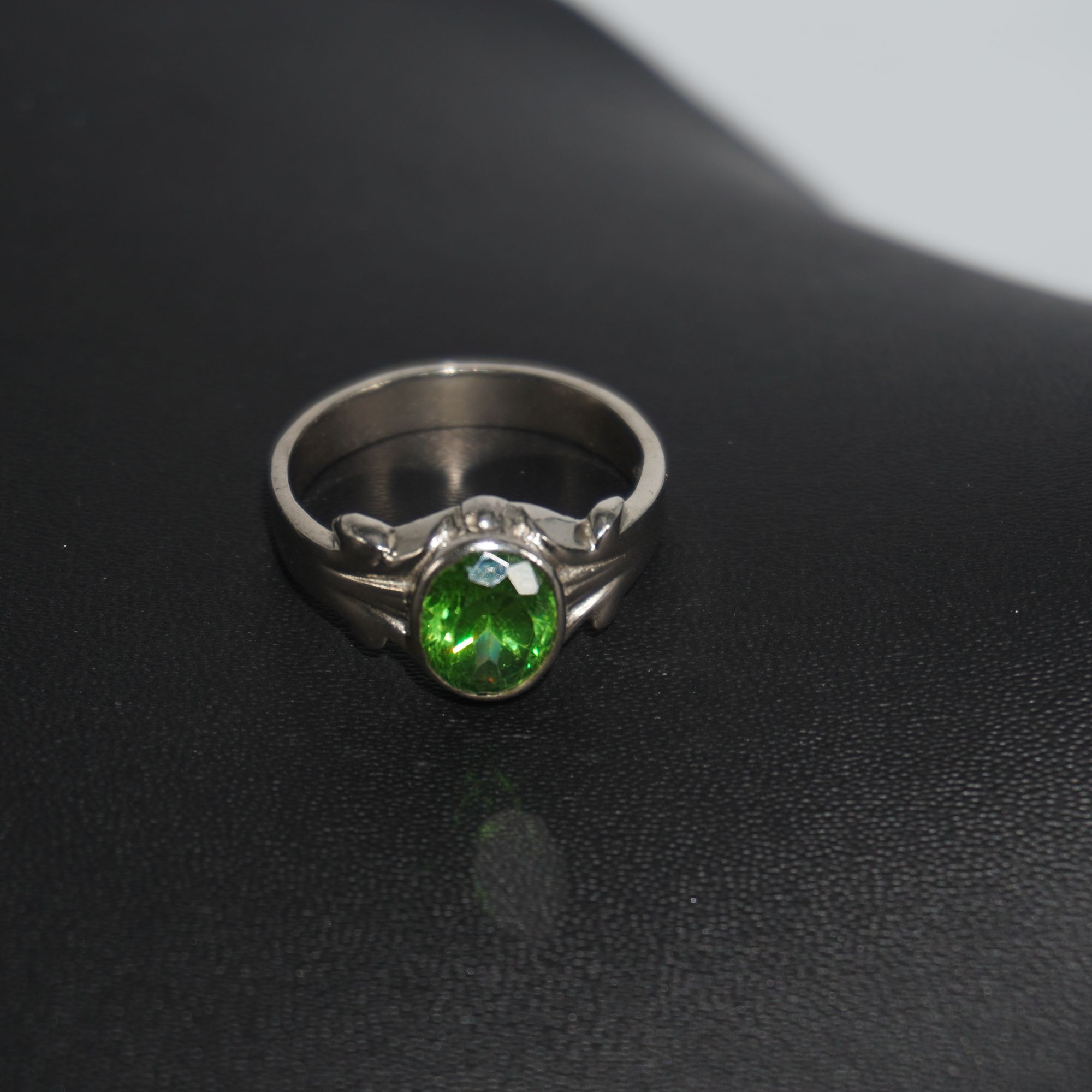 925 Silver Fancy Plain Ring 195R238