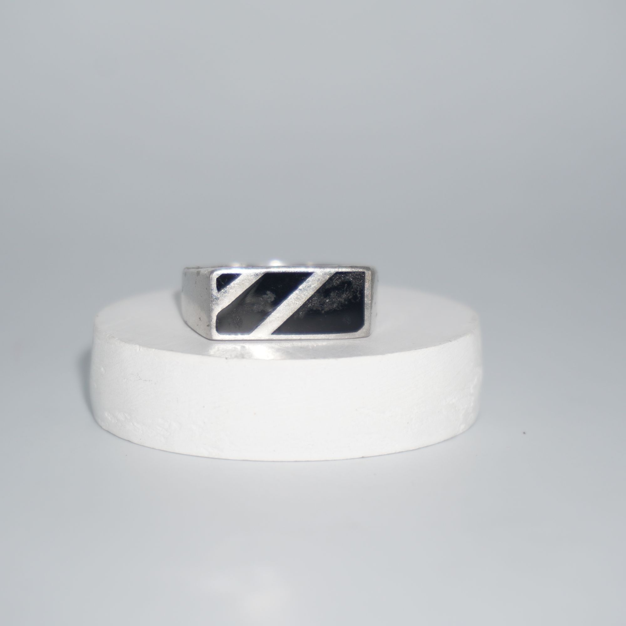 925 Silver Elegant Daily Wear Ring 722R1
