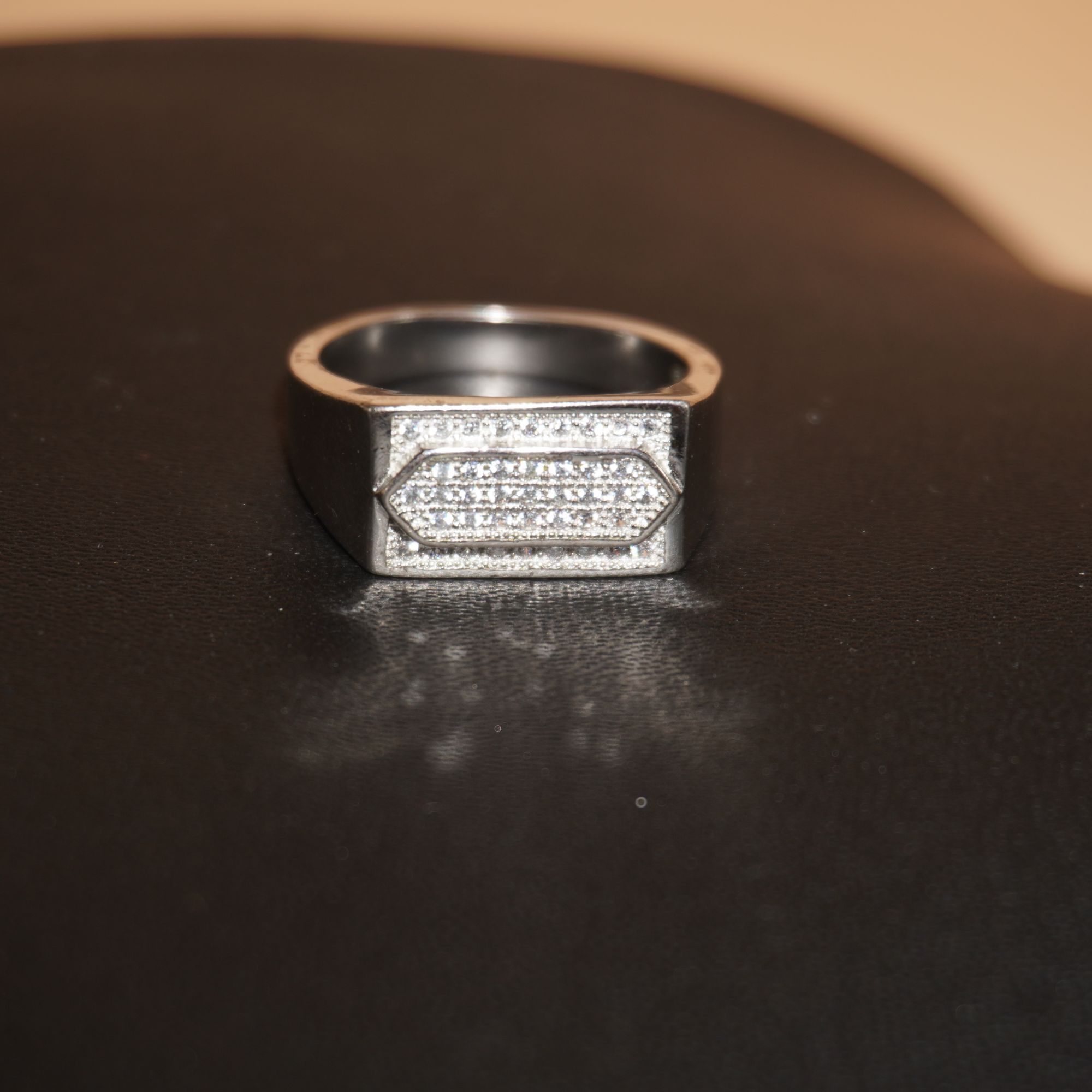 925 Silver Unique Designer Ring 725R9