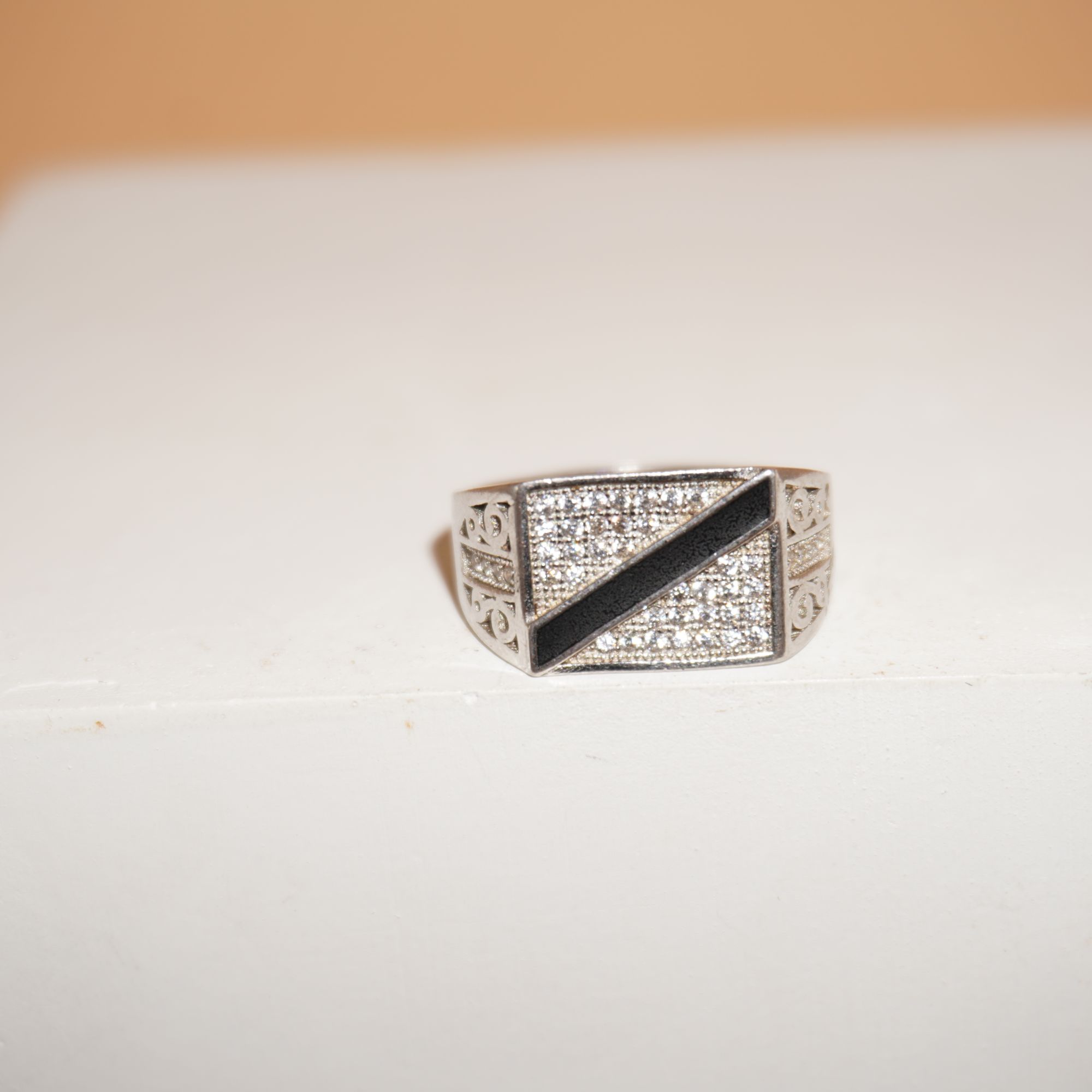 925 Silver Unique Plain Ring 710R12