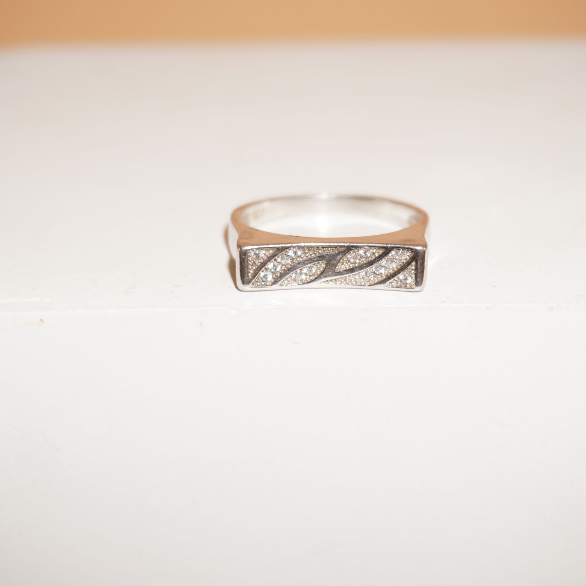 925 Silver Lightweight Plain Ring 765R6
