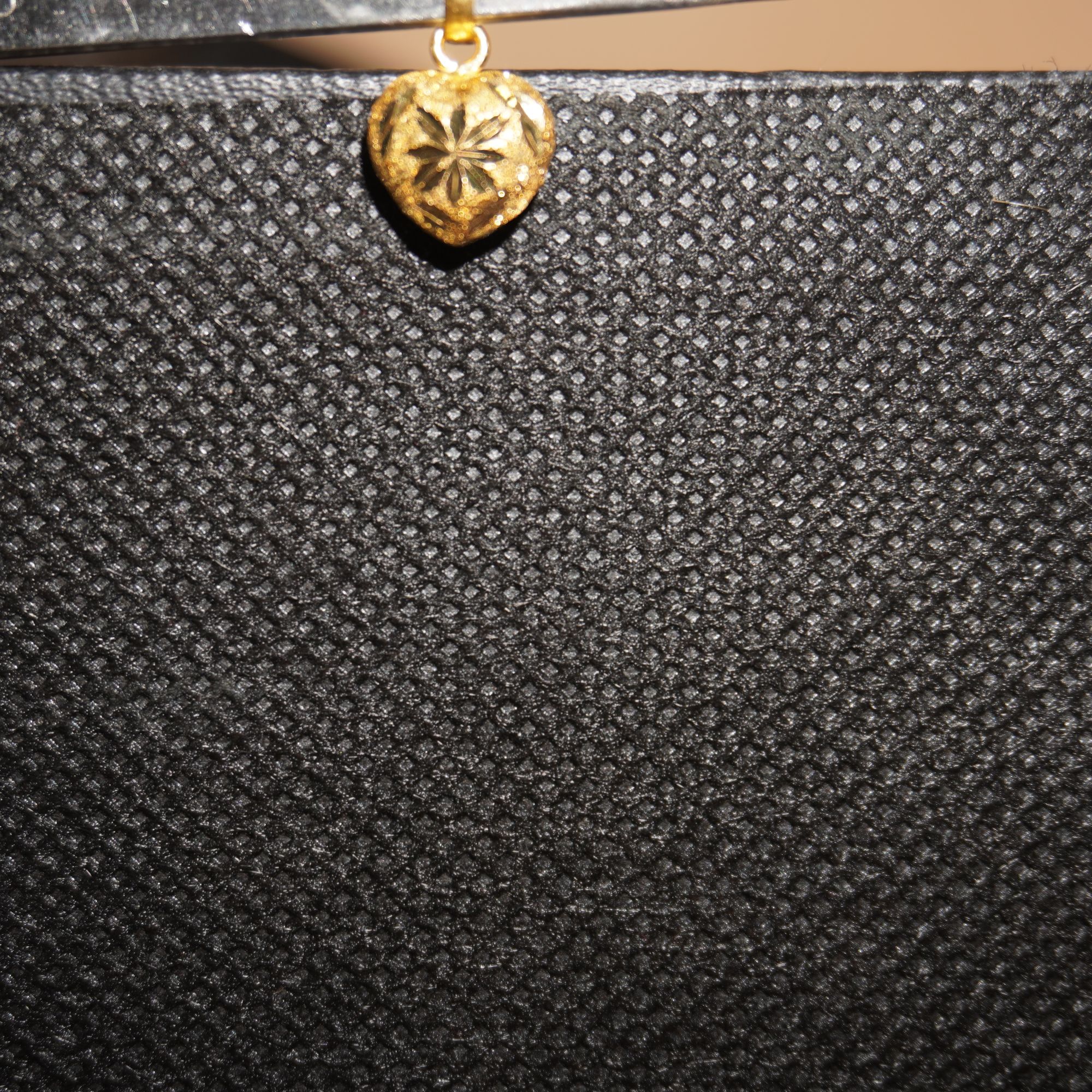 22k Gold Delicate Plain Pendant 983R45