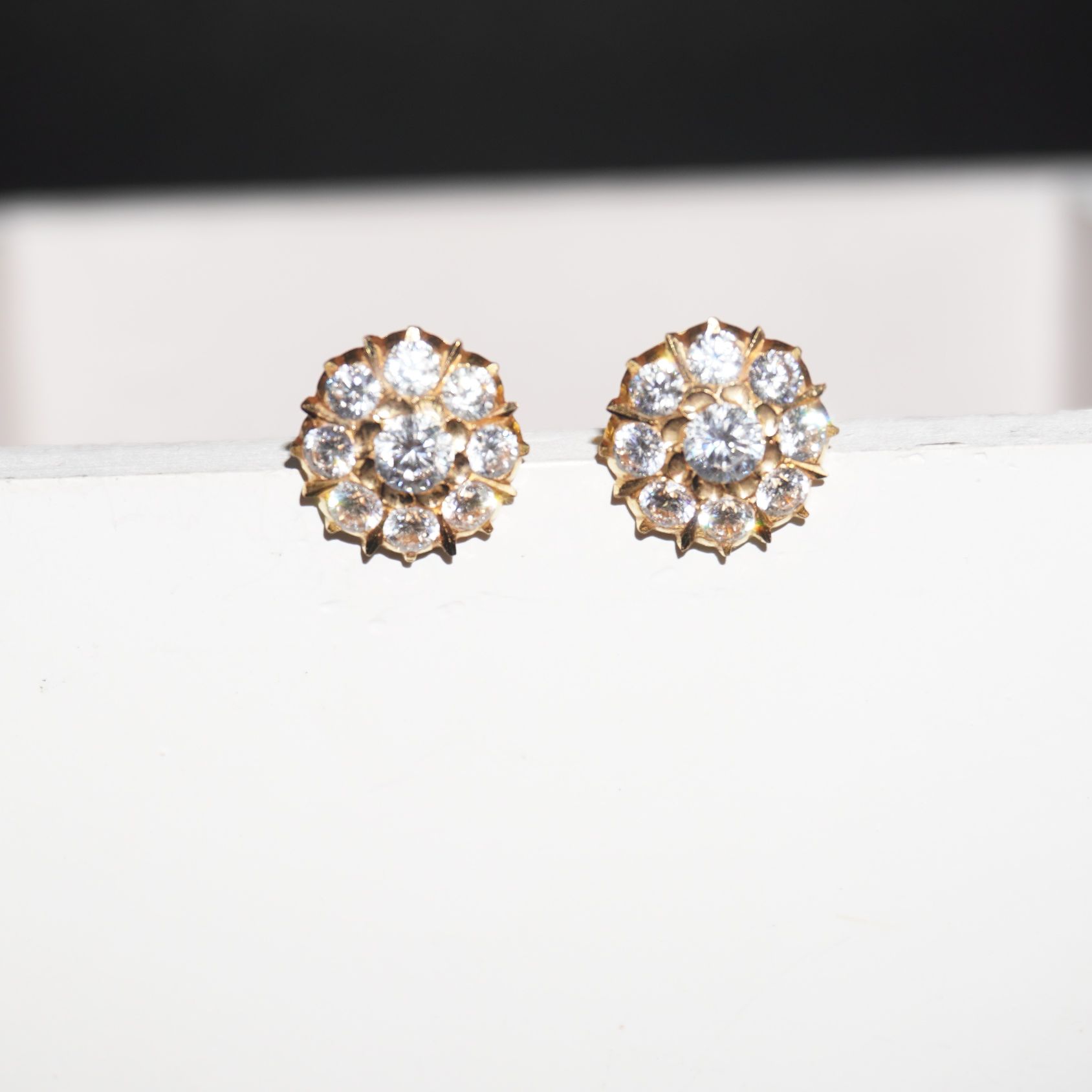 22k Gold Elegant Latkan Earrings 17R85