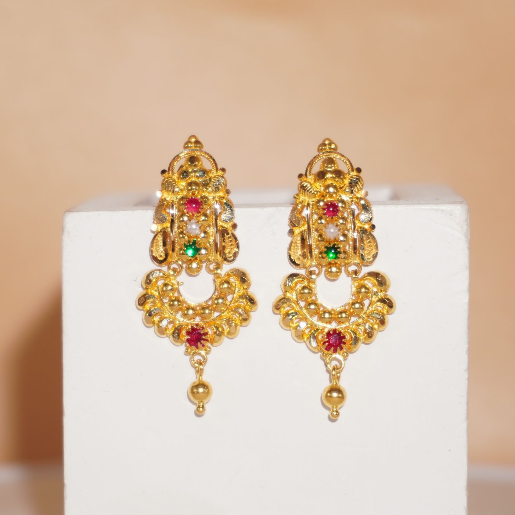 22k Gold Fancy Earrings 354R168