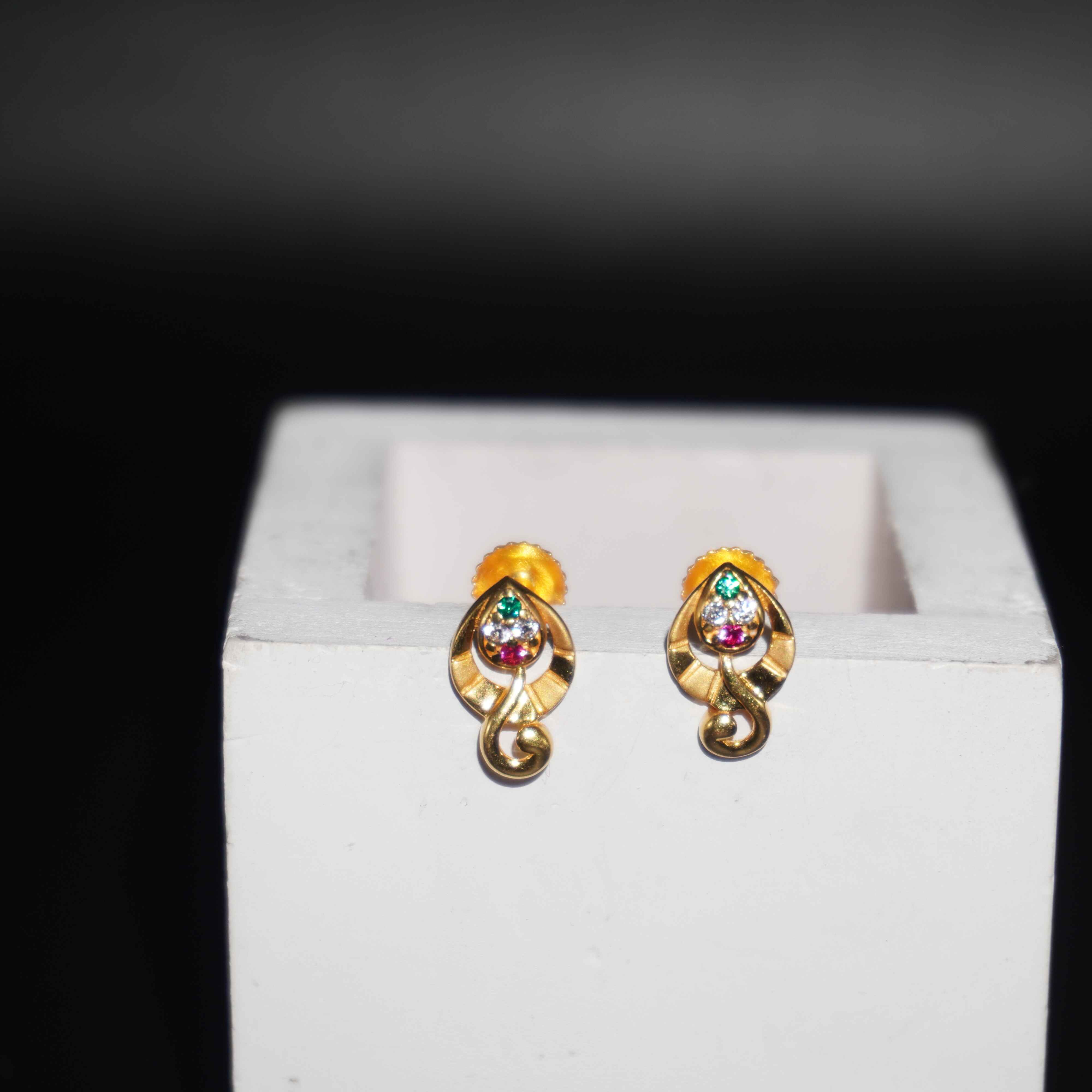 916 Gold Latkan Earring
