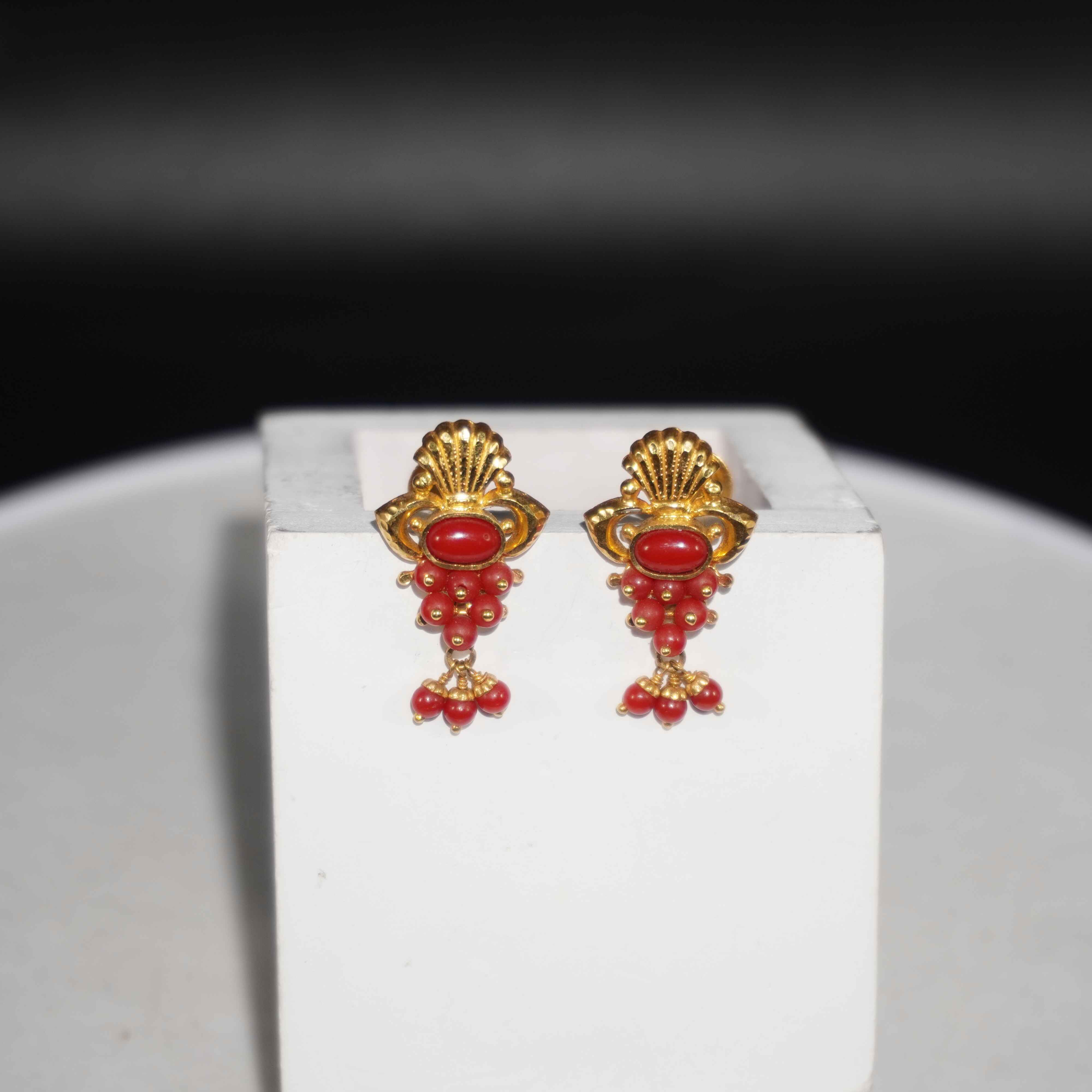 22K Gold Culcutti Design Earring
