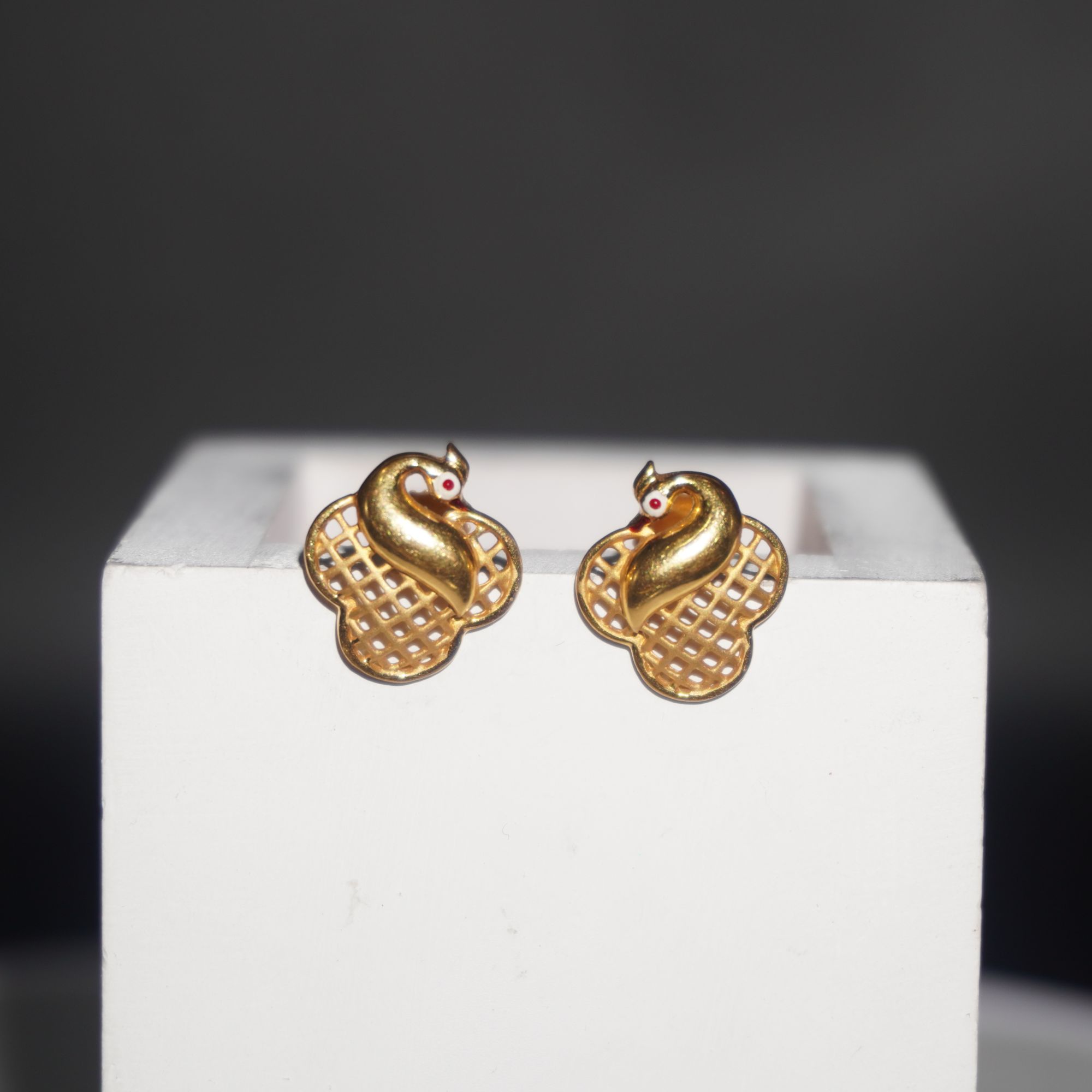 Gold Elite Plain Earrings 36R184