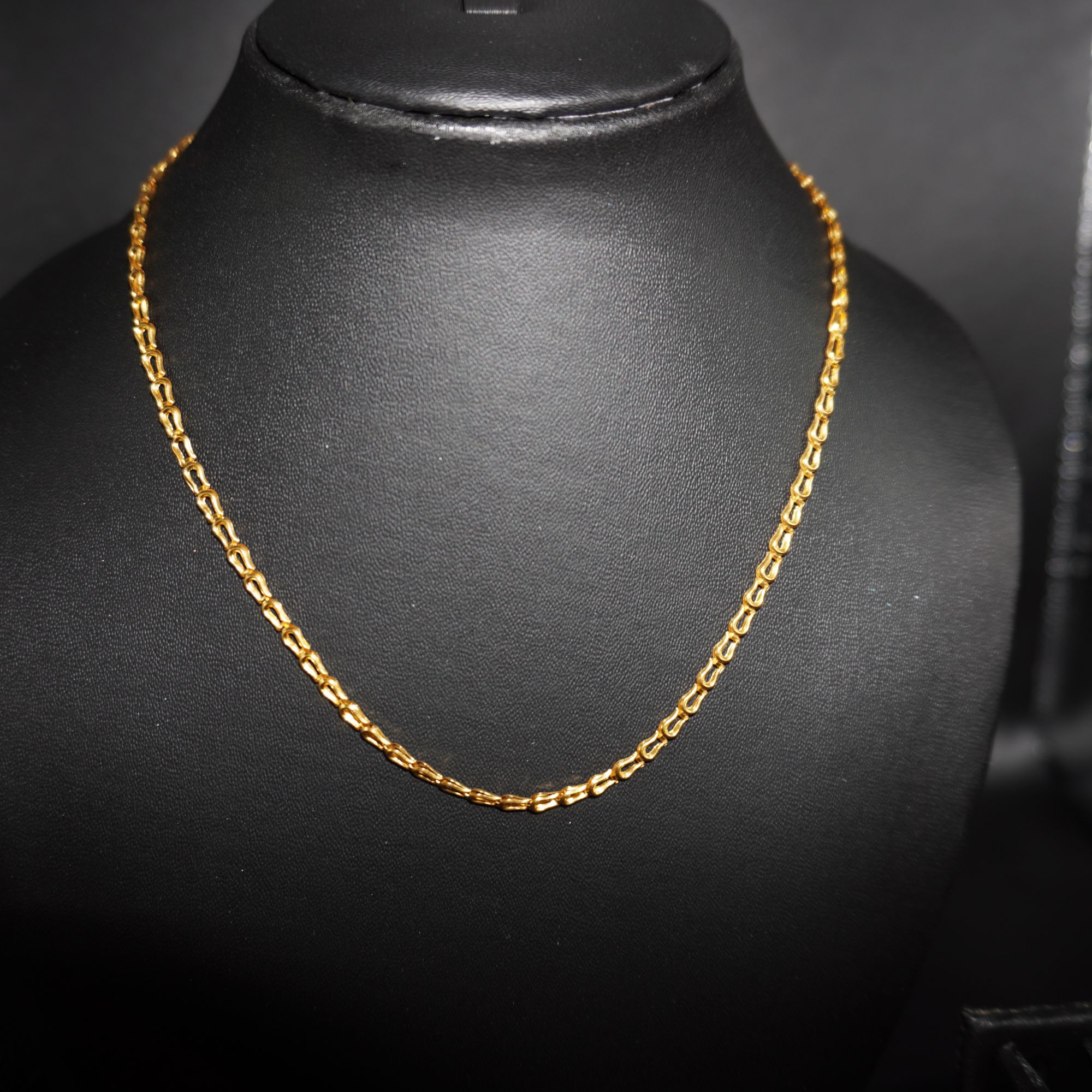 22k Gold Modern Plain Chain 652R8