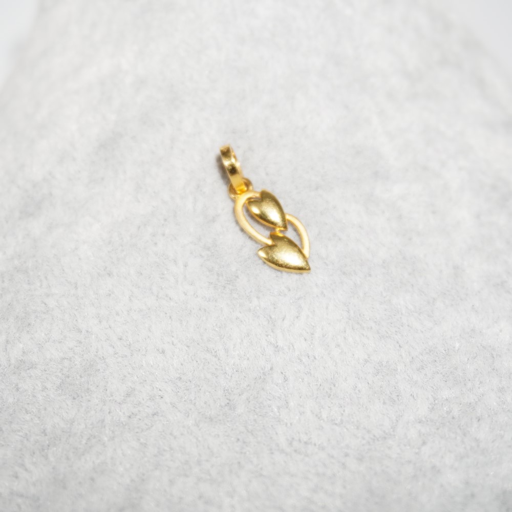 Gold light weight Pendants 65R174