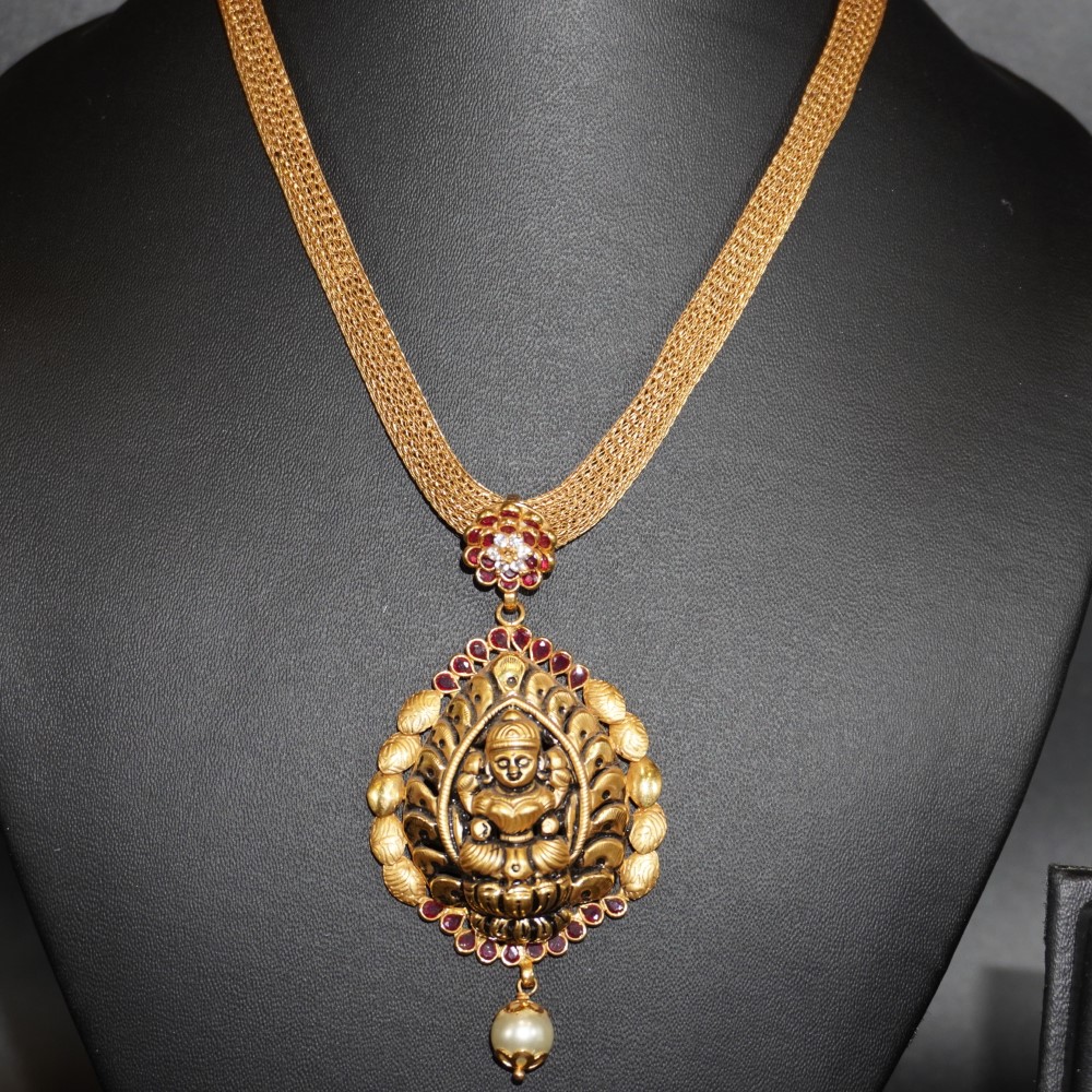 916 Gold Work Wear Necklace 24R5