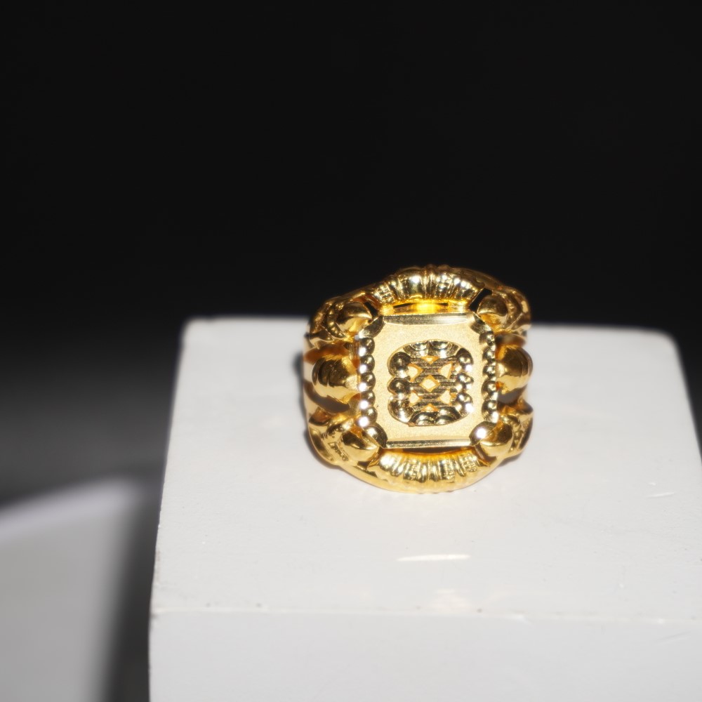 916 Gold Dazzling Rings 448R17
