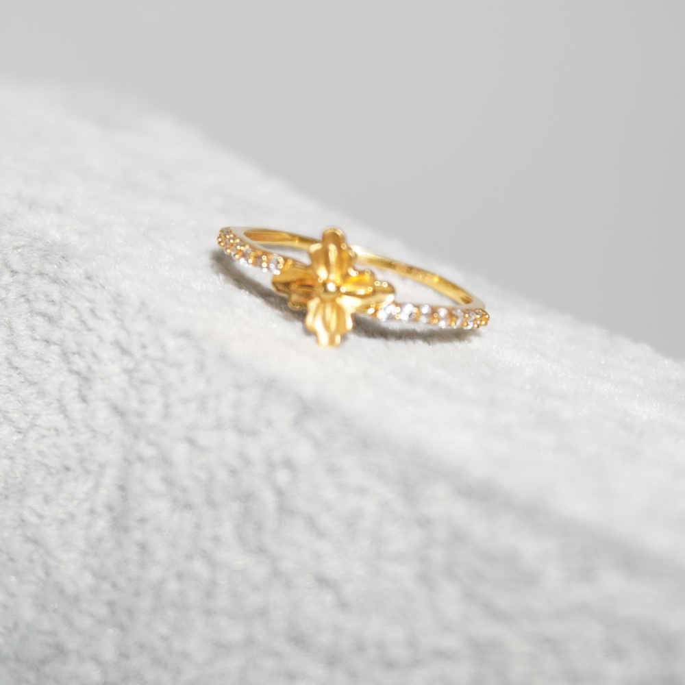 22k Gold Loopy Bends Rings 261R89