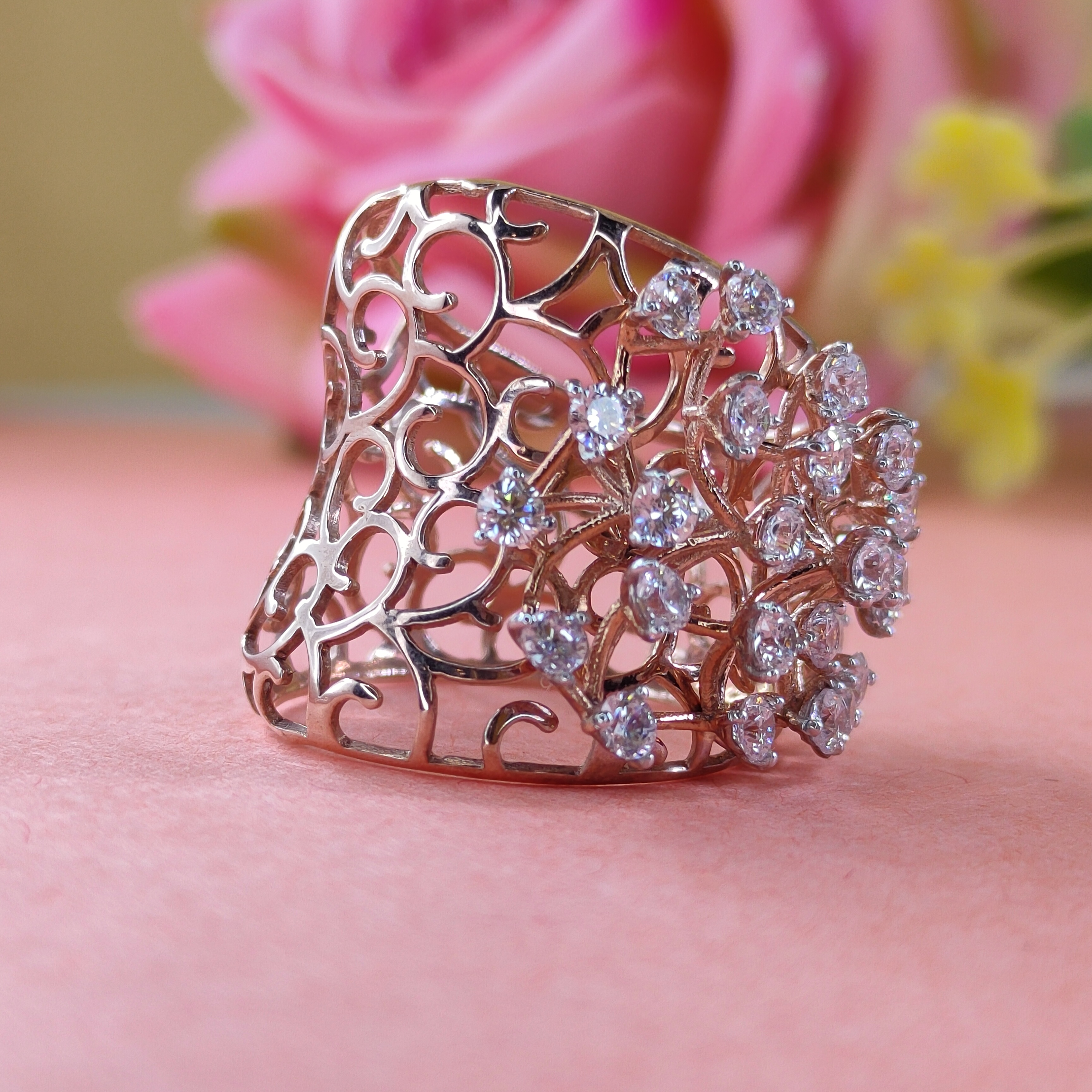 Diamond Sparkling Fancy Ring MDR109